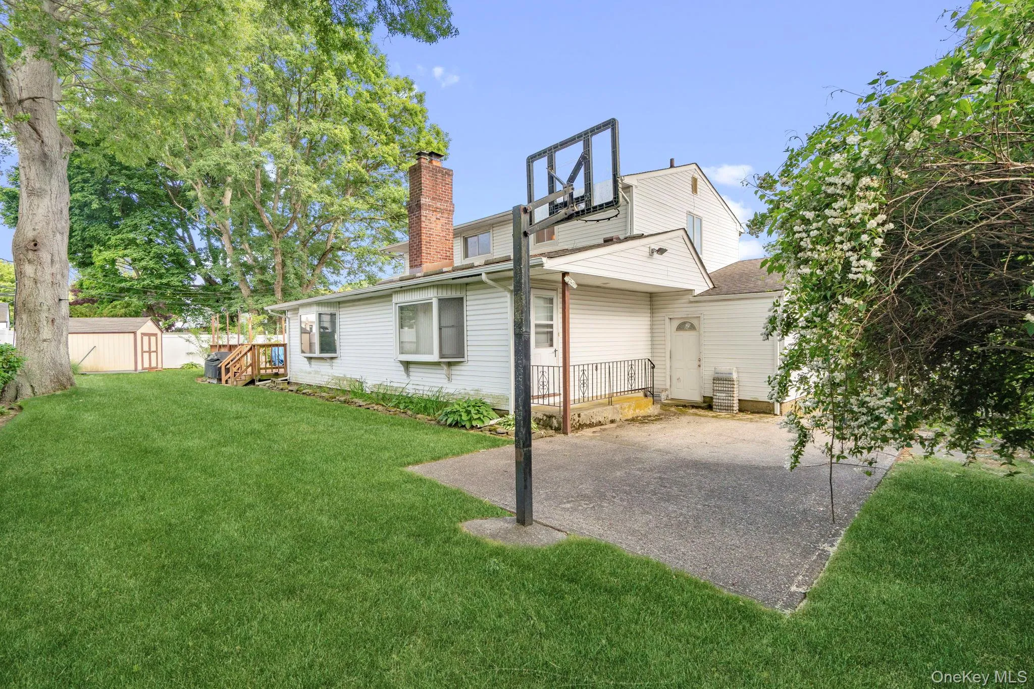 45 Mildred Court, Oyster Bay, NY, 4 Bedrooms Bedrooms, 9 Rooms Rooms,2 BathroomsBathrooms,Residential,For Rent,Mildred,0,1012383 45 Mildred Court, Oyster Bay, NY, 4 Bedrooms Bedrooms, 9 Rooms Rooms,2 BathroomsBathrooms,Residential,For Rent,Mildred,0,1012383