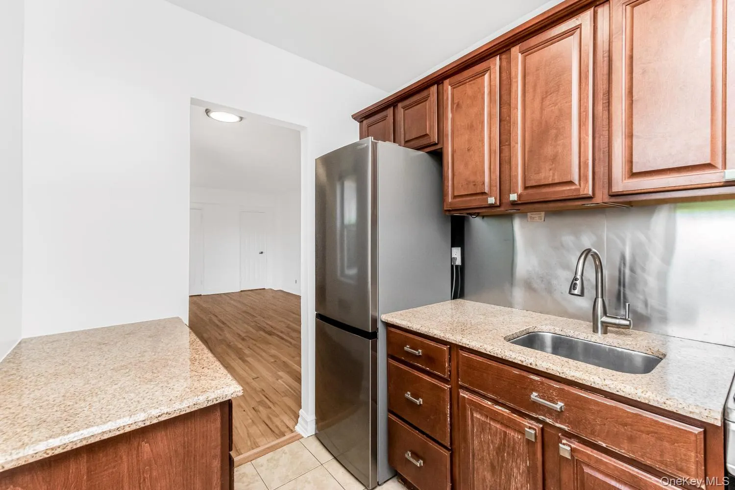 611 Palmer Road, Yonkers, NY, 2 Rooms Rooms,1 BathroomBathrooms,Residential,For Rent,Palmer,0,1012385 611 Palmer Road, Yonkers, NY, 2 Rooms Rooms,1 BathroomBathrooms,Residential,For Rent,Palmer,0,1012385