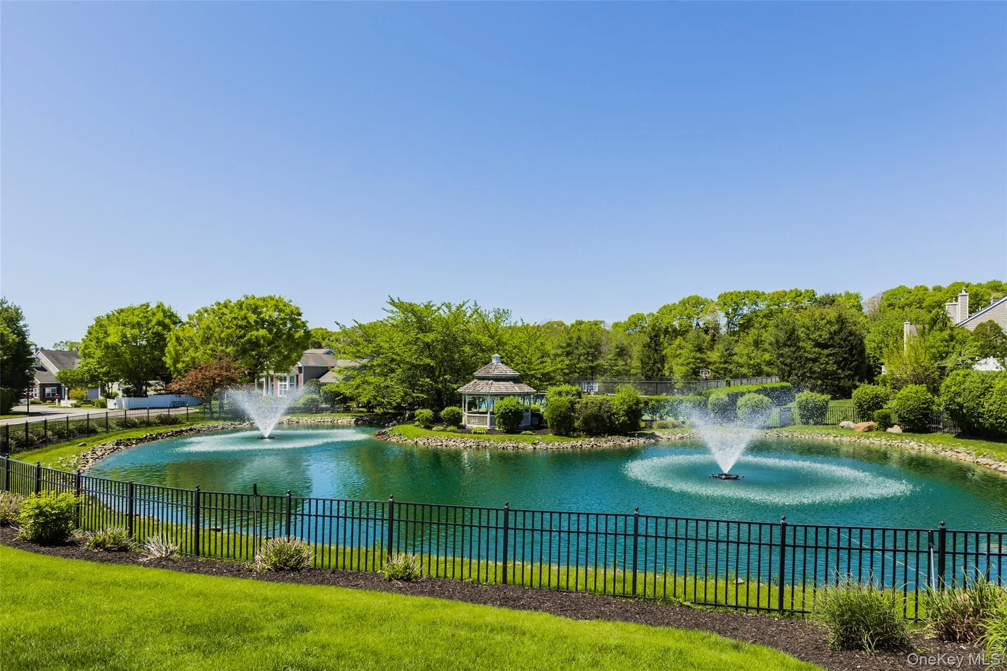 15 Scarborough Drive, Smithtown, NY, 3 Bedrooms Bedrooms, 7 Rooms Rooms,2 BathroomsBathrooms,Residential,For Rent,Scarborough,0,1012386 15 Scarborough Drive, Smithtown, NY, 3 Bedrooms Bedrooms, 7 Rooms Rooms,2 BathroomsBathrooms,Residential,For Rent,Scarborough,0,1012386