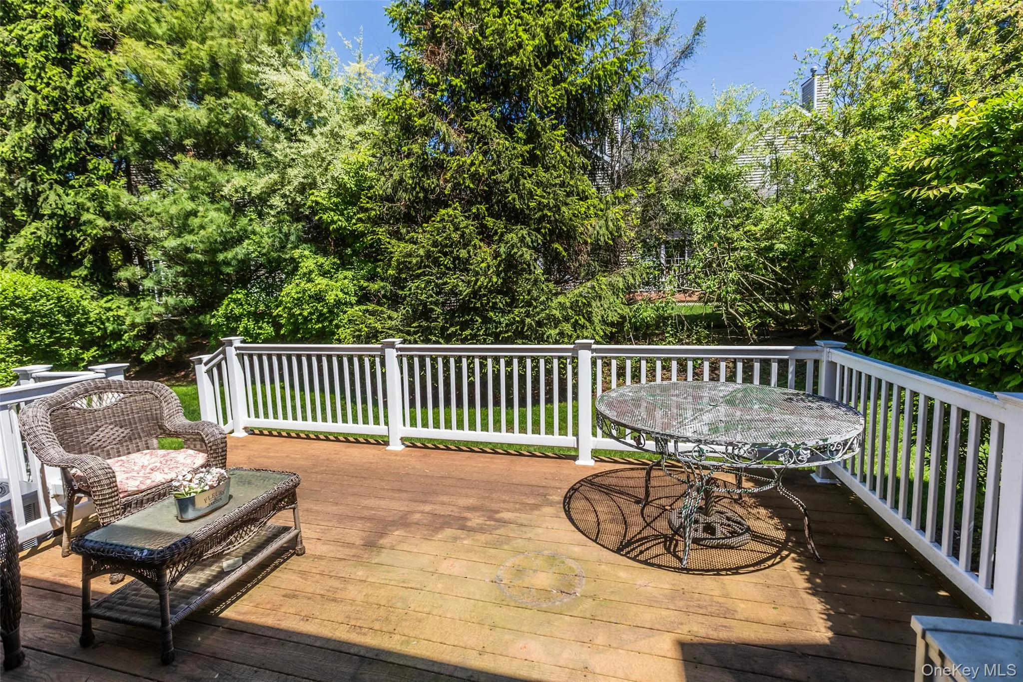 15 Scarborough Drive, Smithtown, NY, 3 Bedrooms Bedrooms, 7 Rooms Rooms,2 BathroomsBathrooms,Residential,For Rent,Scarborough,0,1012386 15 Scarborough Drive, Smithtown, NY, 3 Bedrooms Bedrooms, 7 Rooms Rooms,2 BathroomsBathrooms,Residential,For Rent,Scarborough,0,1012386