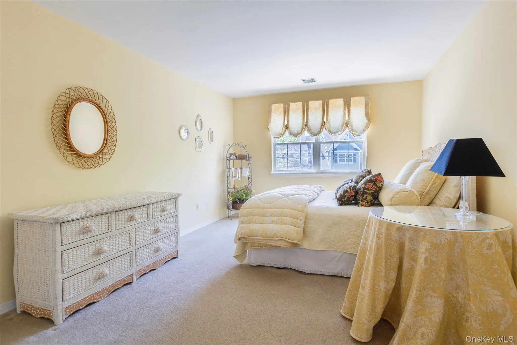 15 Scarborough Drive, Smithtown, NY, 3 Bedrooms Bedrooms, 7 Rooms Rooms,2 BathroomsBathrooms,Residential,For Rent,Scarborough,0,1012386 15 Scarborough Drive, Smithtown, NY, 3 Bedrooms Bedrooms, 7 Rooms Rooms,2 BathroomsBathrooms,Residential,For Rent,Scarborough,0,1012386