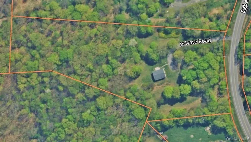 Drone photo showing lot outline (private road listed is the driveway) Drone photo showing lot outline (private road listed is the driveway)