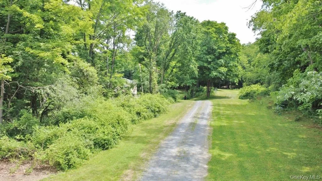 Scenic entrance to property Scenic entrance to property