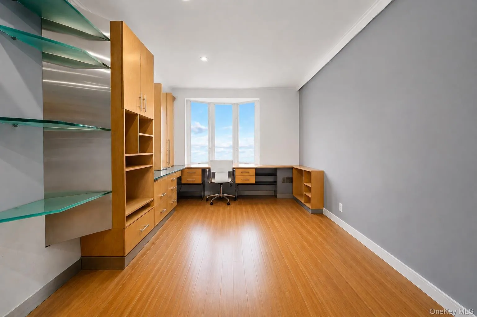6361 76th Street, New York, NY, 3 Bedrooms Bedrooms, 8 Rooms Rooms,2 BathroomsBathrooms,Residential,For Rent,76th,0,1012393 6361 76th Street, New York, NY, 3 Bedrooms Bedrooms, 8 Rooms Rooms,2 BathroomsBathrooms,Residential,For Rent,76th,0,1012393