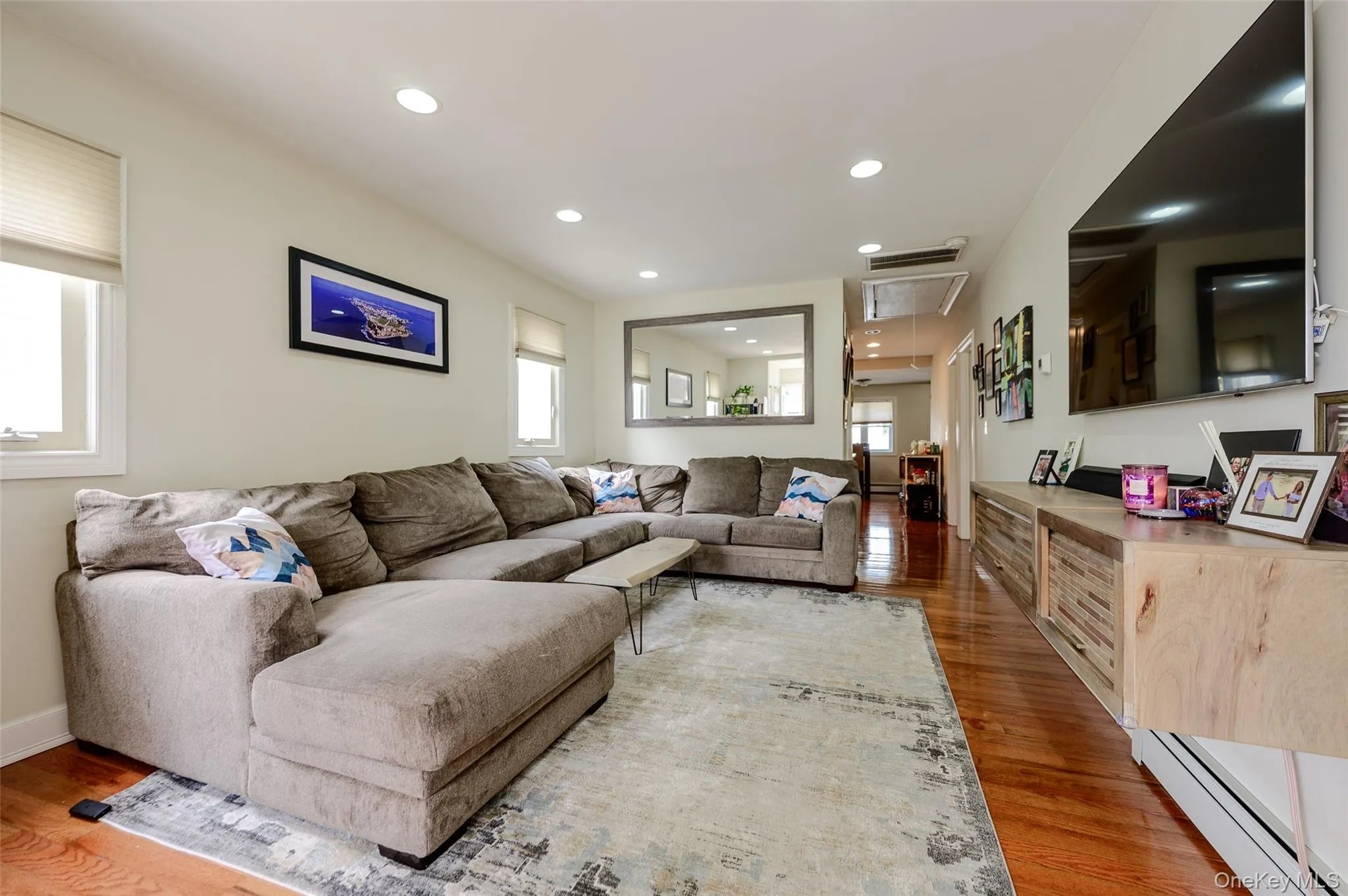 20 Marina Road, Hempstead, NY, 3 Bedrooms Bedrooms, 5 Rooms Rooms,1 BathroomBathrooms,Residential,For Rent,Marina,0,1012395 20 Marina Road, Hempstead, NY, 3 Bedrooms Bedrooms, 5 Rooms Rooms,1 BathroomBathrooms,Residential,For Rent,Marina,0,1012395