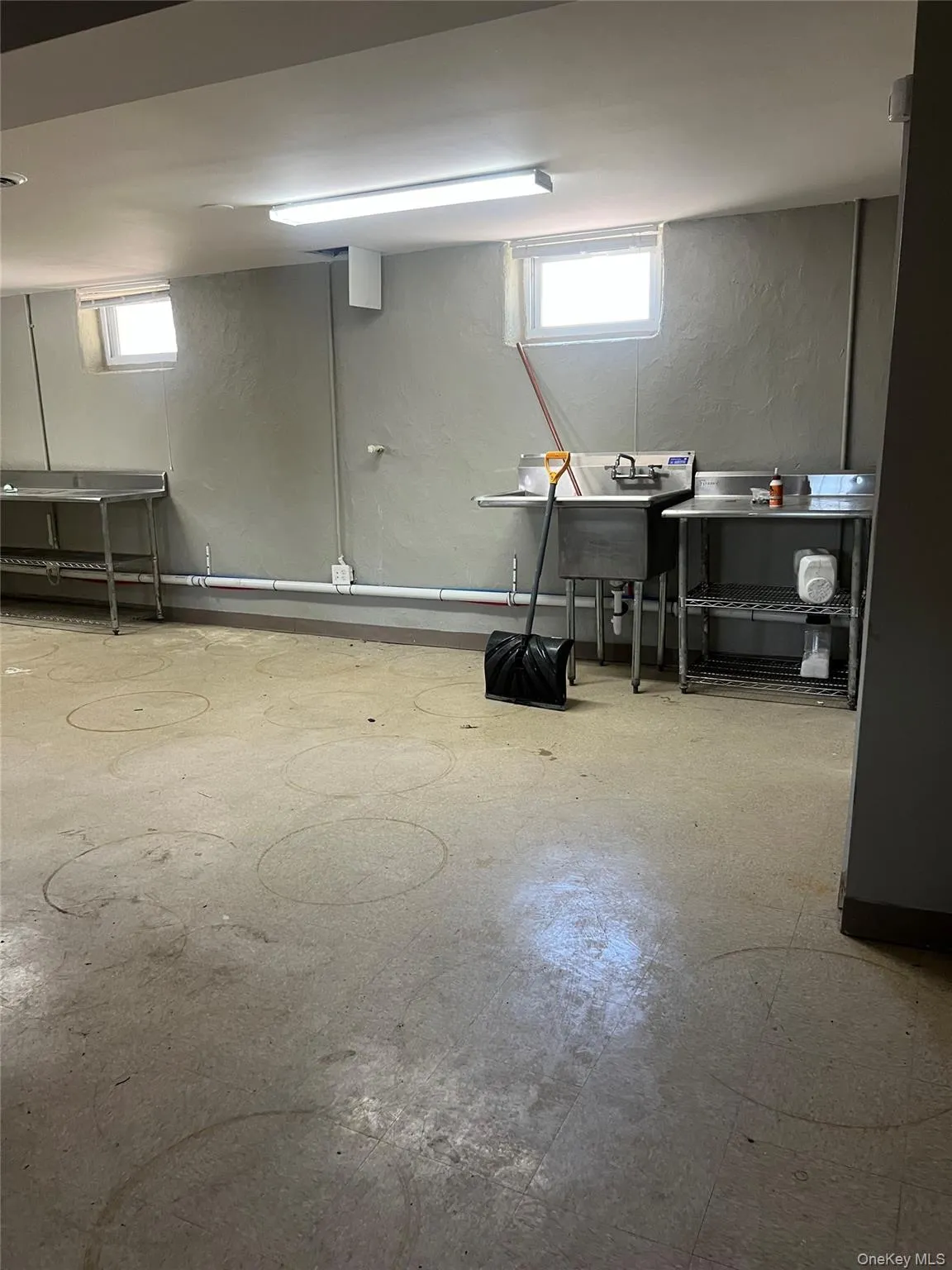 494 Middletown Road, Orangetown, NY, ,Commercial Lease,For Rent,Middletown,0,1012399 494 Middletown Road, Orangetown, NY, ,Commercial Lease,For Rent,Middletown,0,1012399