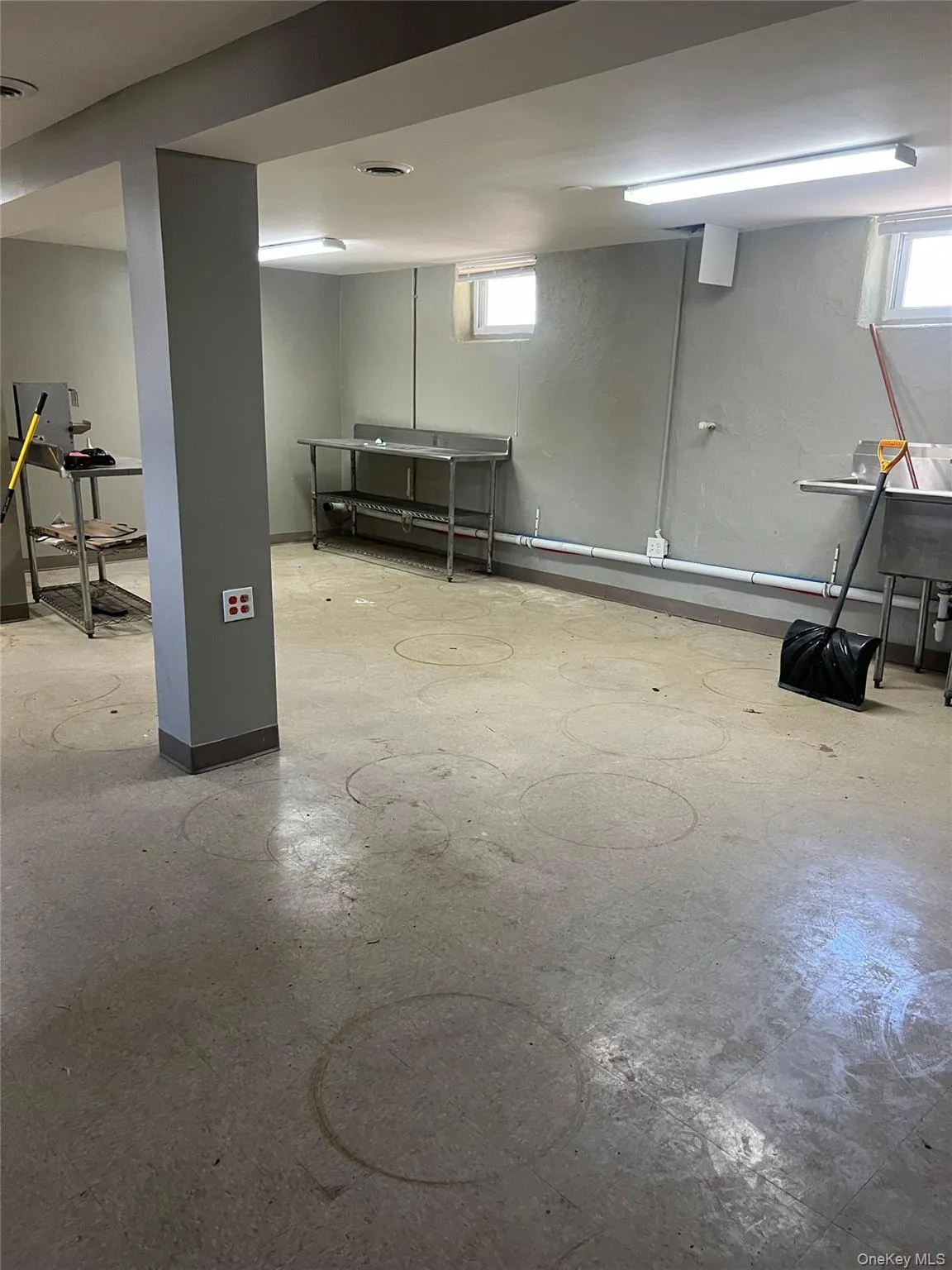 494 Middletown Road, Orangetown, NY, ,Commercial Lease,For Rent,Middletown,0,1012399 494 Middletown Road, Orangetown, NY, ,Commercial Lease,For Rent,Middletown,0,1012399