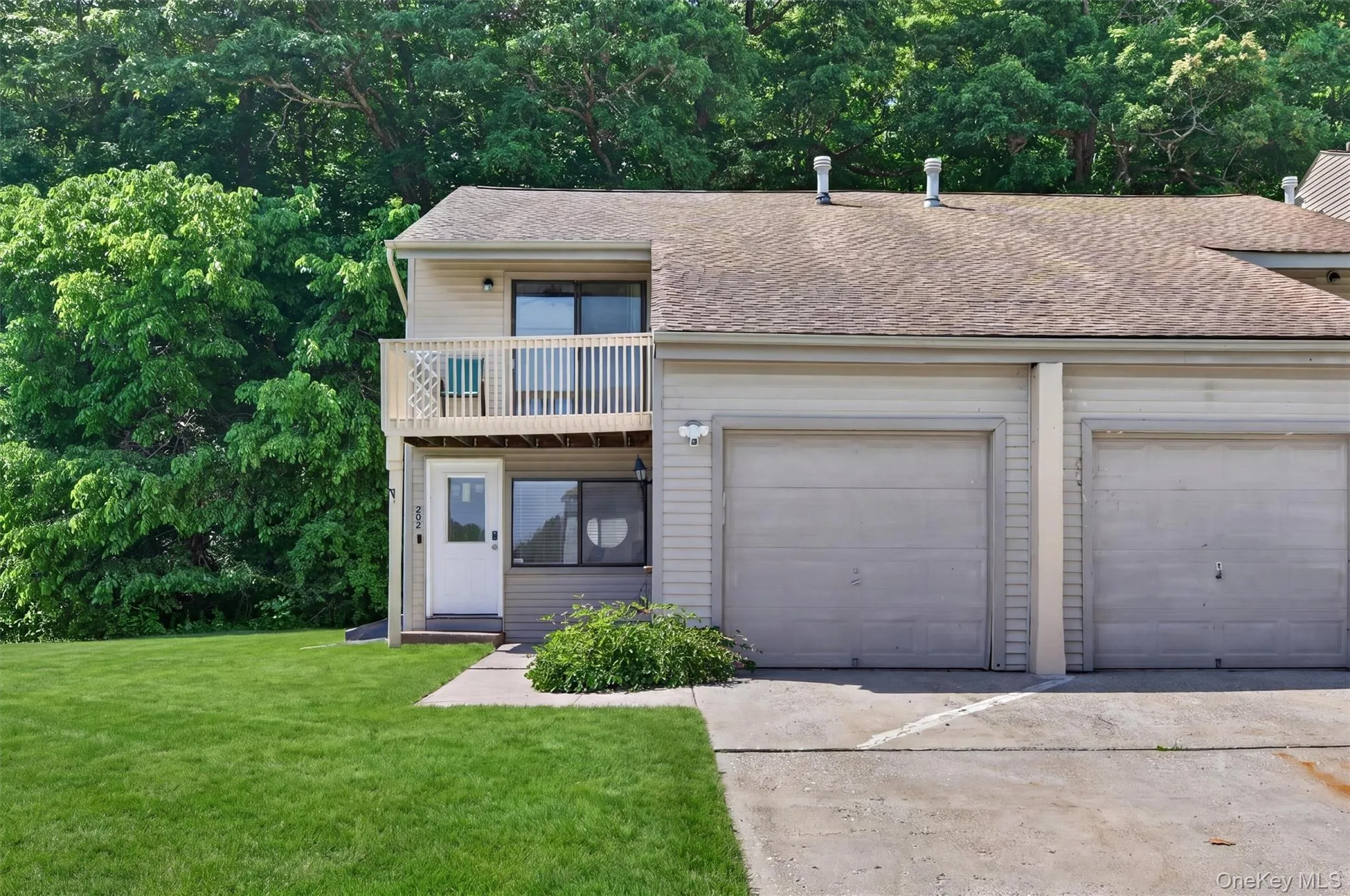 202 Concord Lane, Middletown, NY, 3 Bedrooms Bedrooms, 10 Rooms Rooms,2 BathroomsBathrooms,Residential,For Rent,Concord,0,1012400 202 Concord Lane, Middletown, NY, 3 Bedrooms Bedrooms, 10 Rooms Rooms,2 BathroomsBathrooms,Residential,For Rent,Concord,0,1012400