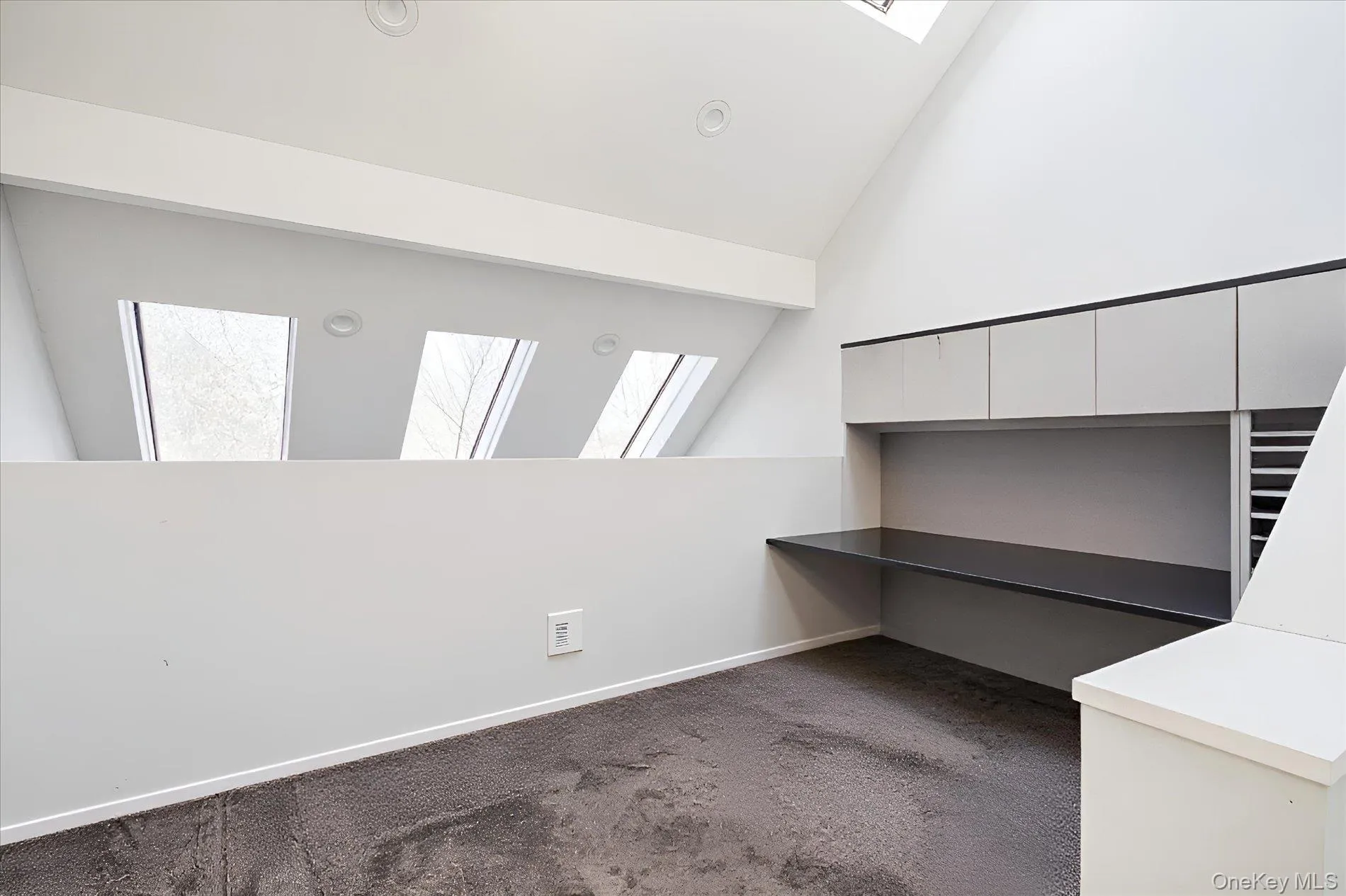 8 Verity Lane, North Hempstead, NY, 5 Bedrooms Bedrooms, 9 Rooms Rooms,4 BathroomsBathrooms,Residential,For Rent,Verity,0,1012402 8 Verity Lane, North Hempstead, NY, 5 Bedrooms Bedrooms, 9 Rooms Rooms,4 BathroomsBathrooms,Residential,For Rent,Verity,0,1012402
