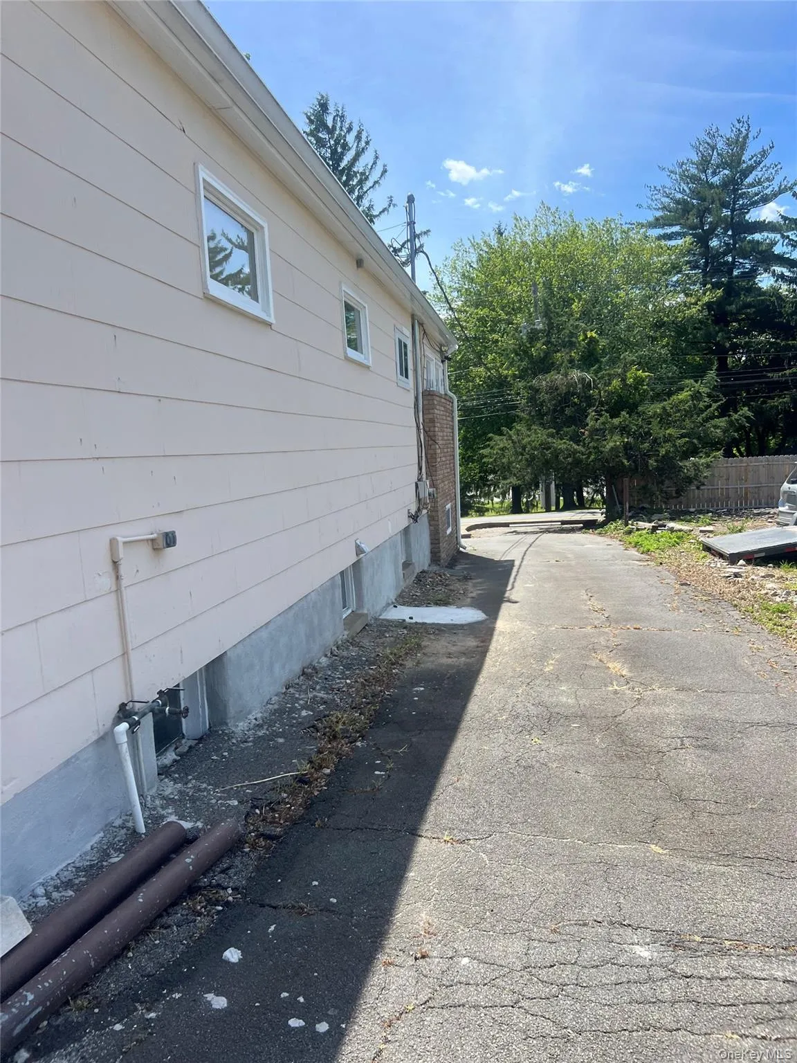 494 Middletown Road, Orangetown, NY, ,Commercial Lease,For Rent,Middletown,0,1012408 494 Middletown Road, Orangetown, NY, ,Commercial Lease,For Rent,Middletown,0,1012408