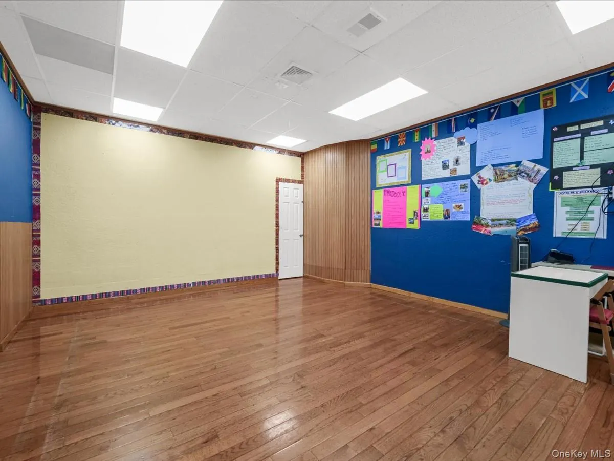 154 Post Avenue, North Hempstead, NY, ,Commercial Lease,For Rent,Post,0,1012412 154 Post Avenue, North Hempstead, NY, ,Commercial Lease,For Rent,Post,0,1012412