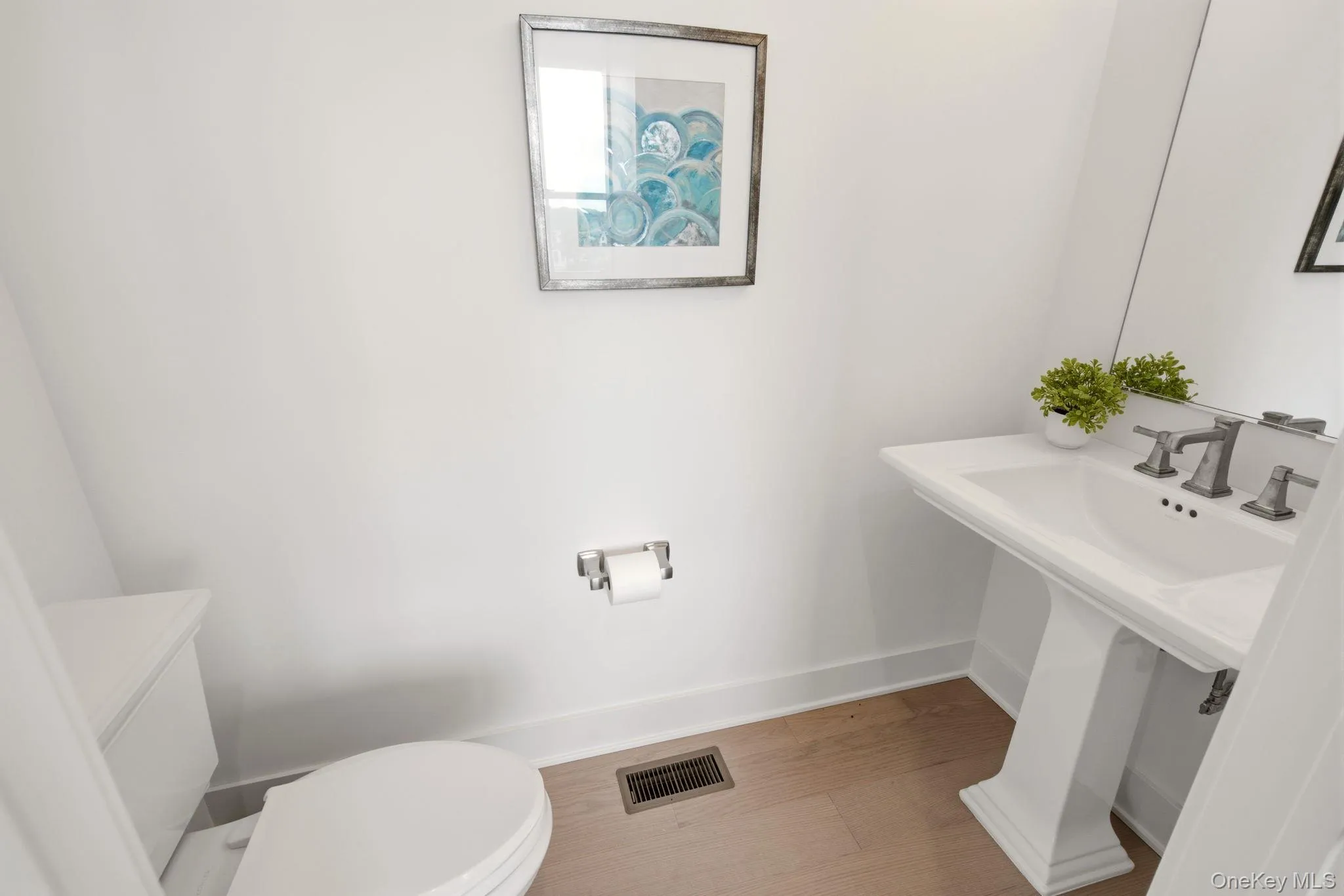 1 Levitow Court, Huntington, NY, 5 Bedrooms Bedrooms, 10 Rooms Rooms,4 BathroomsBathrooms,Residential,For Rent,Levitow,0,1012418 1 Levitow Court, Huntington, NY, 5 Bedrooms Bedrooms, 10 Rooms Rooms,4 BathroomsBathrooms,Residential,For Rent,Levitow,0,1012418