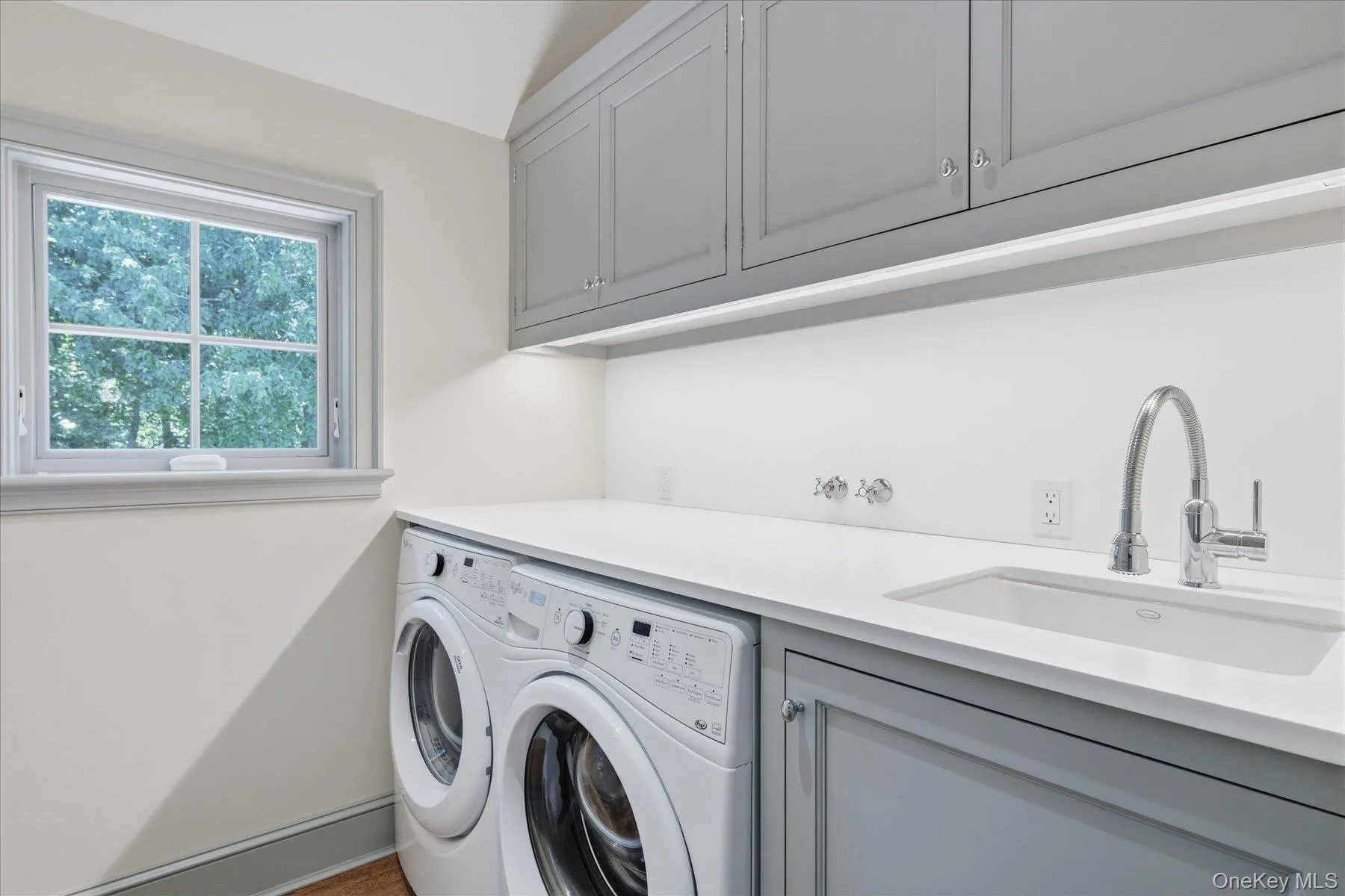 43 Gardiners Bay Drive, Shelter Island, NY, 5 Bedrooms Bedrooms, 15 Rooms Rooms,4 BathroomsBathrooms,Residential,For Rent,Gardiners Bay,0,1012419 43 Gardiners Bay Drive, Shelter Island, NY, 5 Bedrooms Bedrooms, 15 Rooms Rooms,4 BathroomsBathrooms,Residential,For Rent,Gardiners Bay,0,1012419