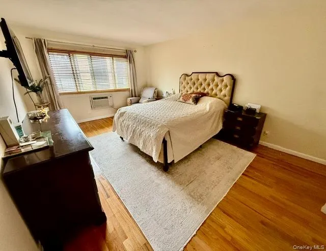 Primary bdrm Primary bdrm
