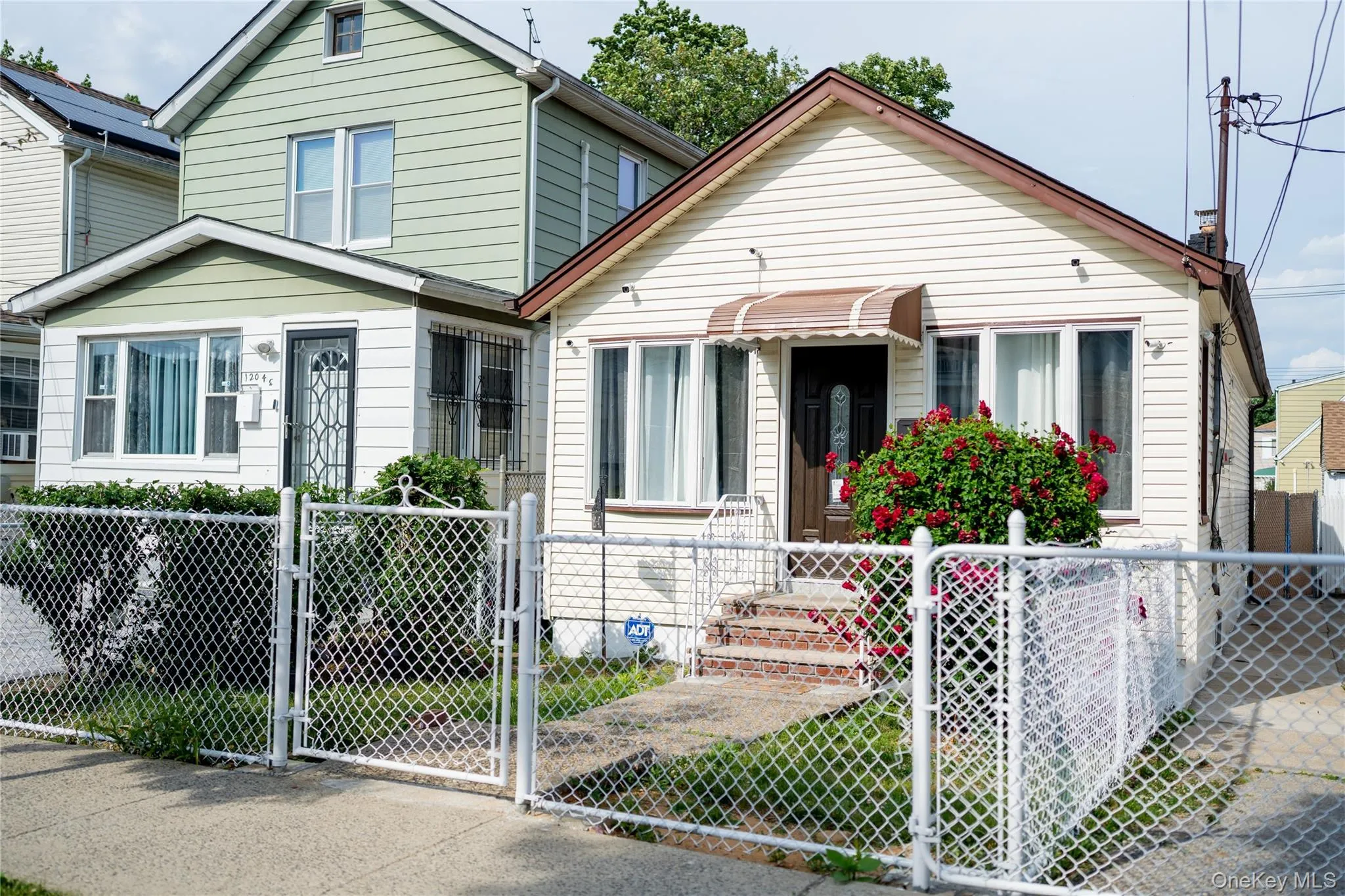 12047 144th Street, New York, NY, 3 Bedrooms Bedrooms, 5 Rooms Rooms,2 BathroomsBathrooms,Residential,For Rent,144th,0,1012425 12047 144th Street, New York, NY, 3 Bedrooms Bedrooms, 5 Rooms Rooms,2 BathroomsBathrooms,Residential,For Rent,144th,0,1012425