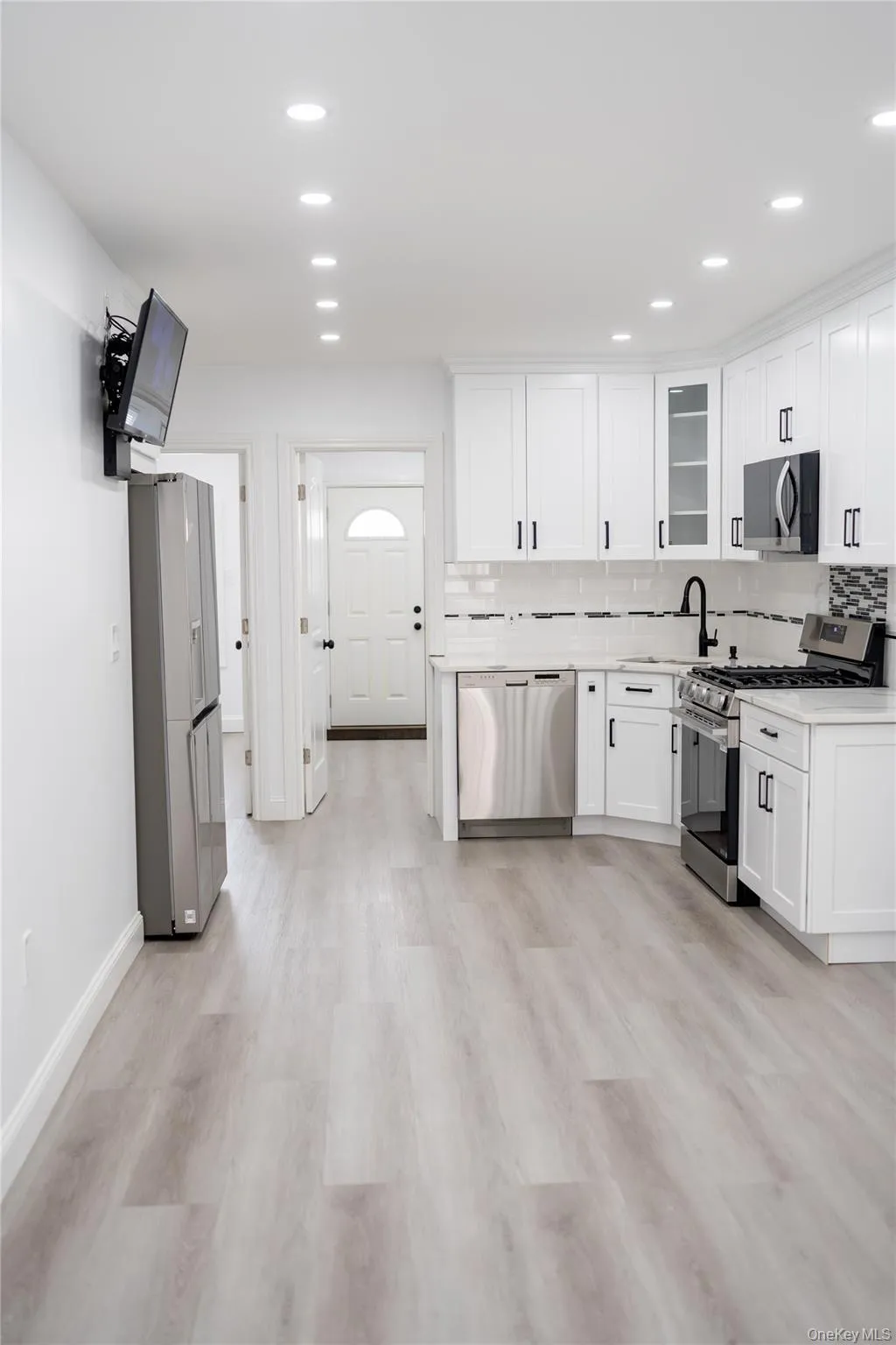 12047 144th Street, New York, NY, 3 Bedrooms Bedrooms, 5 Rooms Rooms,2 BathroomsBathrooms,Residential,For Rent,144th,0,1012425 12047 144th Street, New York, NY, 3 Bedrooms Bedrooms, 5 Rooms Rooms,2 BathroomsBathrooms,Residential,For Rent,144th,0,1012425