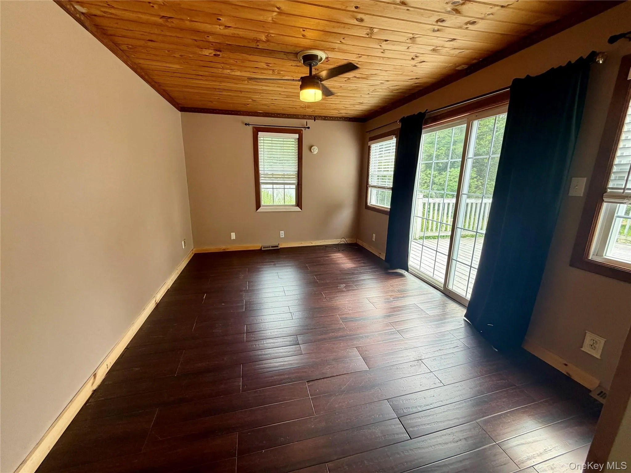 984 State Route 55, Highland, NY, 2 Bedrooms Bedrooms, 5 Rooms Rooms,1 BathroomBathrooms,Residential Lease,For Rent,State Route 55,0,1012431 984 State Route 55, Highland, NY, 2 Bedrooms Bedrooms, 5 Rooms Rooms,1 BathroomBathrooms,Residential Lease,For Rent,State Route 55,0,1012431