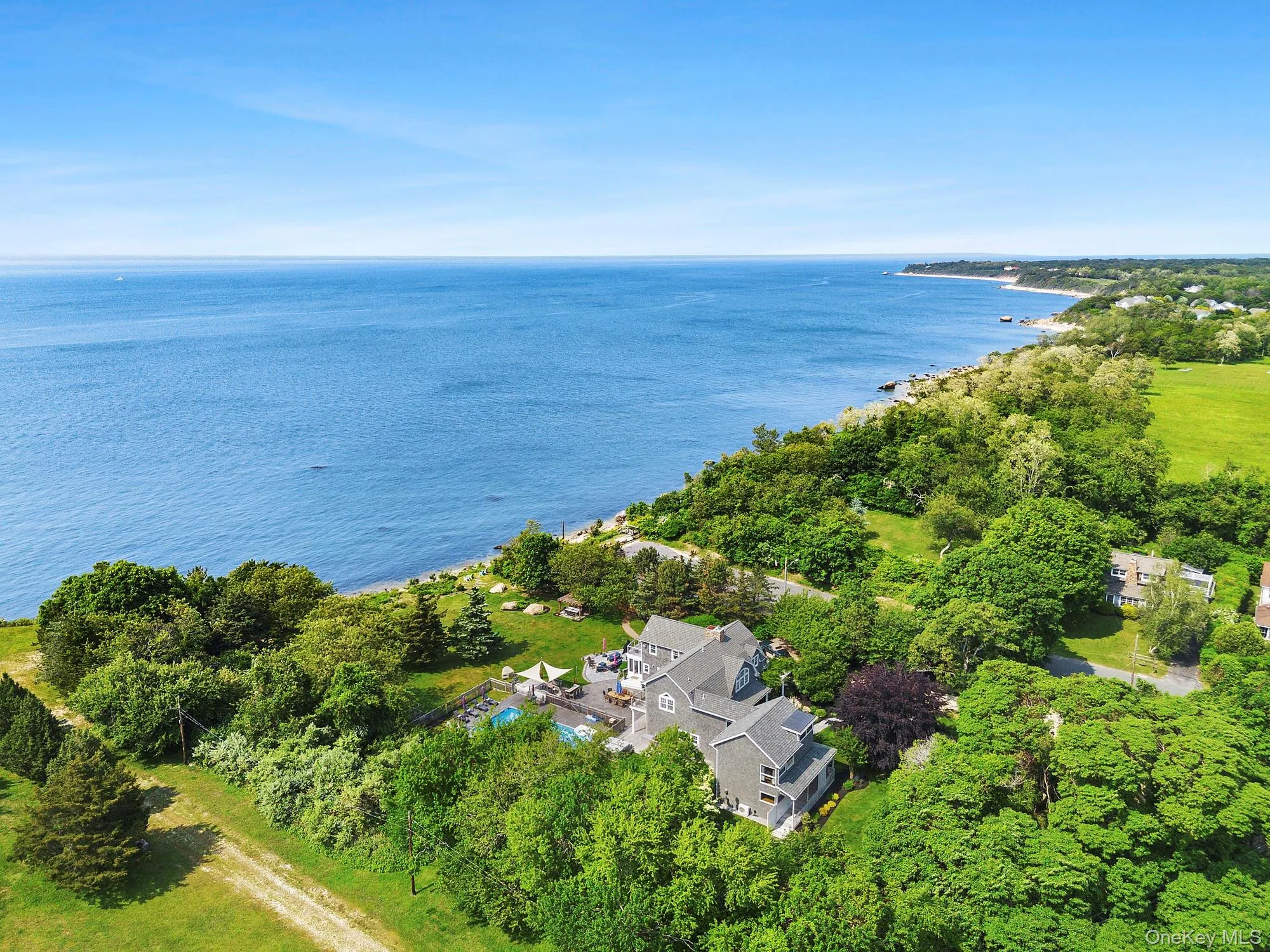 160 Sound Drive, Southold, NY, 4 Bedrooms Bedrooms, 12 Rooms Rooms,4 BathroomsBathrooms,Residential,For Rent,Sound,0,1012436 160 Sound Drive, Southold, NY, 4 Bedrooms Bedrooms, 12 Rooms Rooms,4 BathroomsBathrooms,Residential,For Rent,Sound,0,1012436
