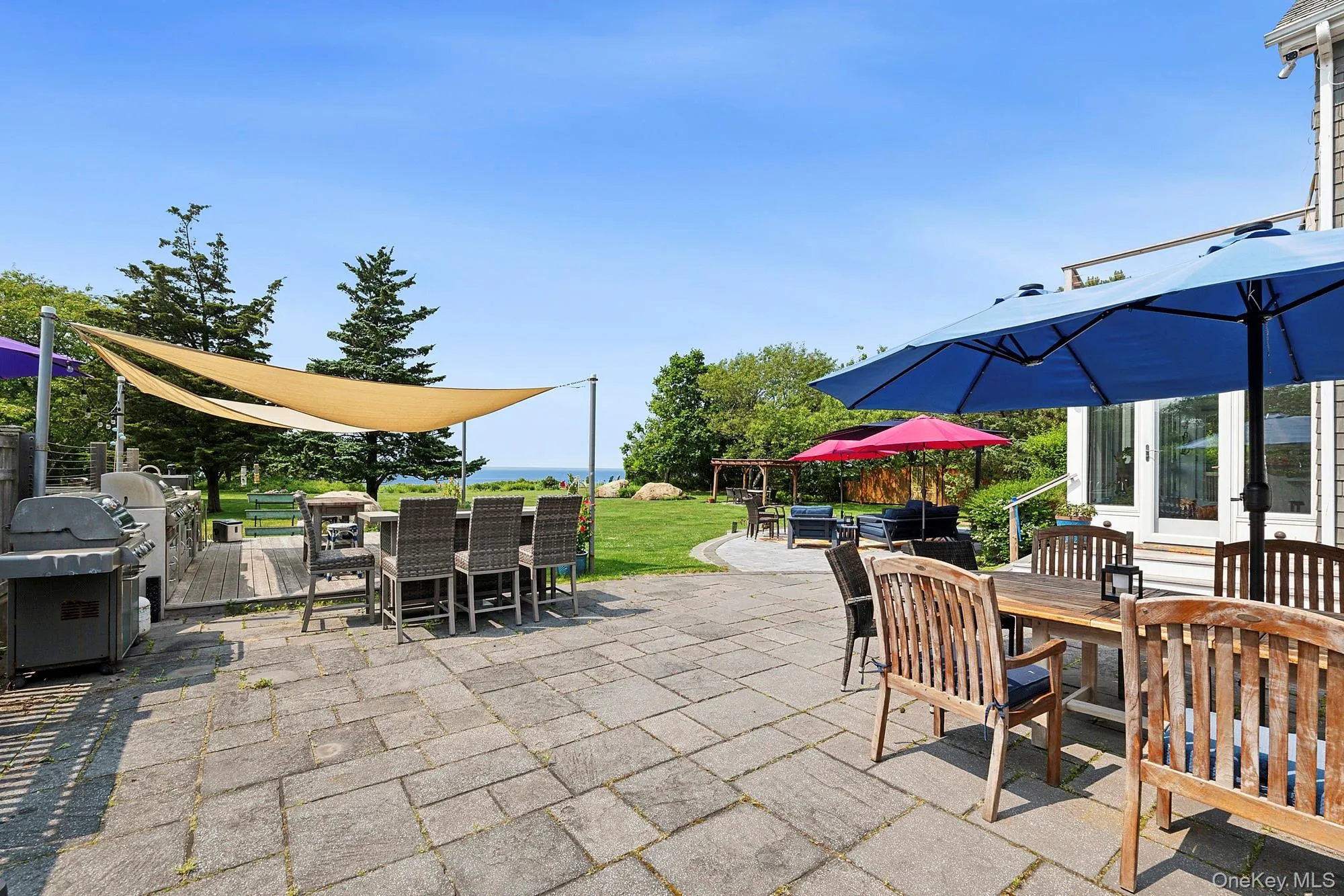 160 Sound Drive, Southold, NY, 4 Bedrooms Bedrooms, 12 Rooms Rooms,4 BathroomsBathrooms,Residential,For Rent,Sound,0,1012436 160 Sound Drive, Southold, NY, 4 Bedrooms Bedrooms, 12 Rooms Rooms,4 BathroomsBathrooms,Residential,For Rent,Sound,0,1012436