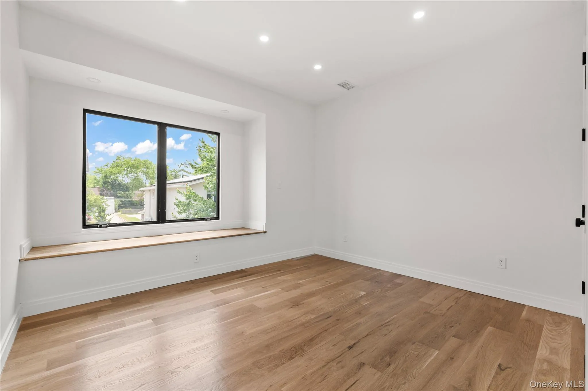 857 Glen Drive, Hempstead, NY, 5 Bedrooms Bedrooms, 12 Rooms Rooms,3 BathroomsBathrooms,Residential,For Rent,Glen,0,1012442 857 Glen Drive, Hempstead, NY, 5 Bedrooms Bedrooms, 12 Rooms Rooms,3 BathroomsBathrooms,Residential,For Rent,Glen,0,1012442