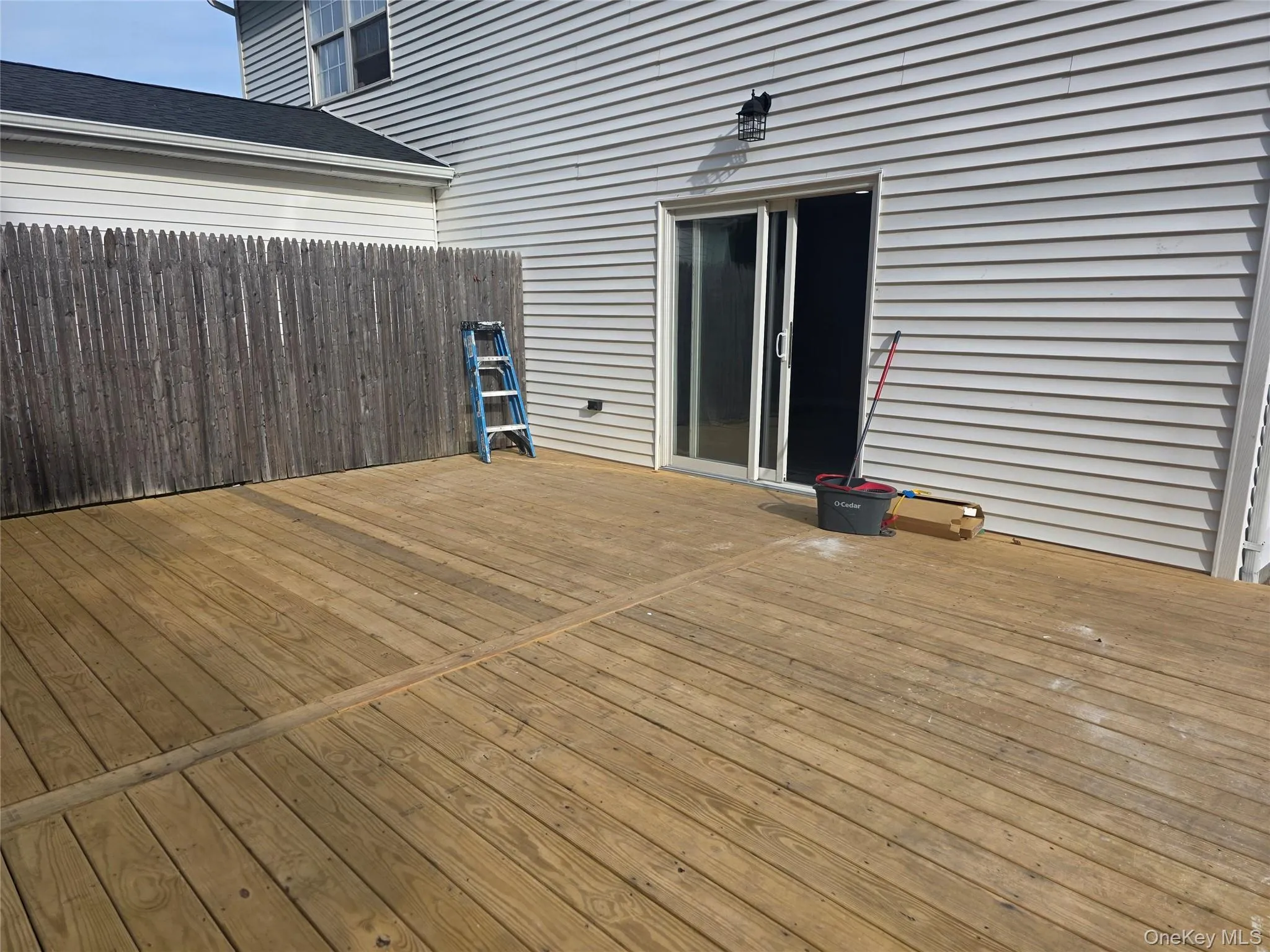 9 Trim Street, Islip, NY, 2 Bedrooms Bedrooms, 4 Rooms Rooms,1 BathroomBathrooms,Residential,For Rent,Trim,0,1012443 9 Trim Street, Islip, NY, 2 Bedrooms Bedrooms, 4 Rooms Rooms,1 BathroomBathrooms,Residential,For Rent,Trim,0,1012443