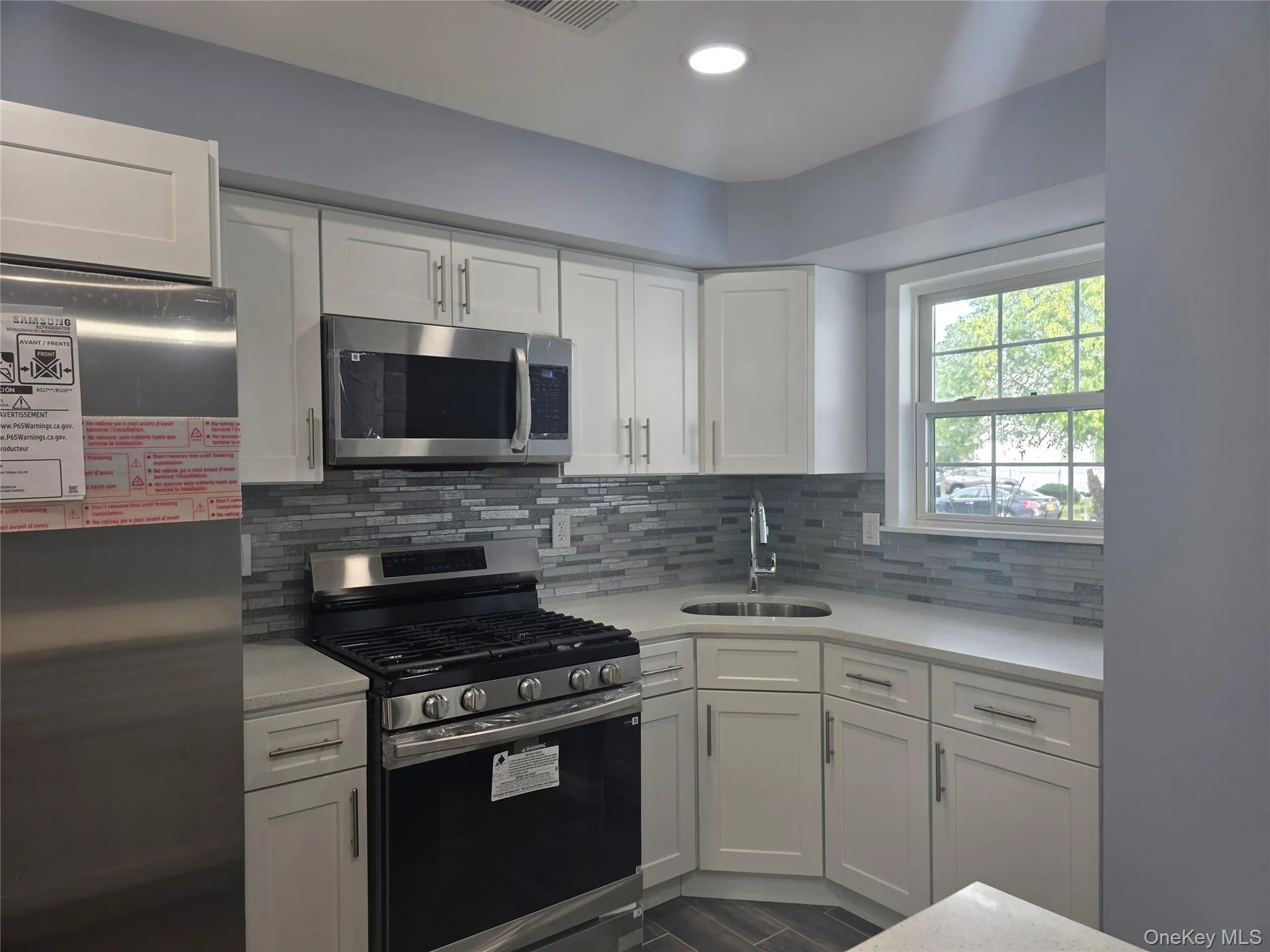 9 Trim Street, Islip, NY, 2 Bedrooms Bedrooms, 4 Rooms Rooms,1 BathroomBathrooms,Residential,For Rent,Trim,0,1012443 9 Trim Street, Islip, NY, 2 Bedrooms Bedrooms, 4 Rooms Rooms,1 BathroomBathrooms,Residential,For Rent,Trim,0,1012443