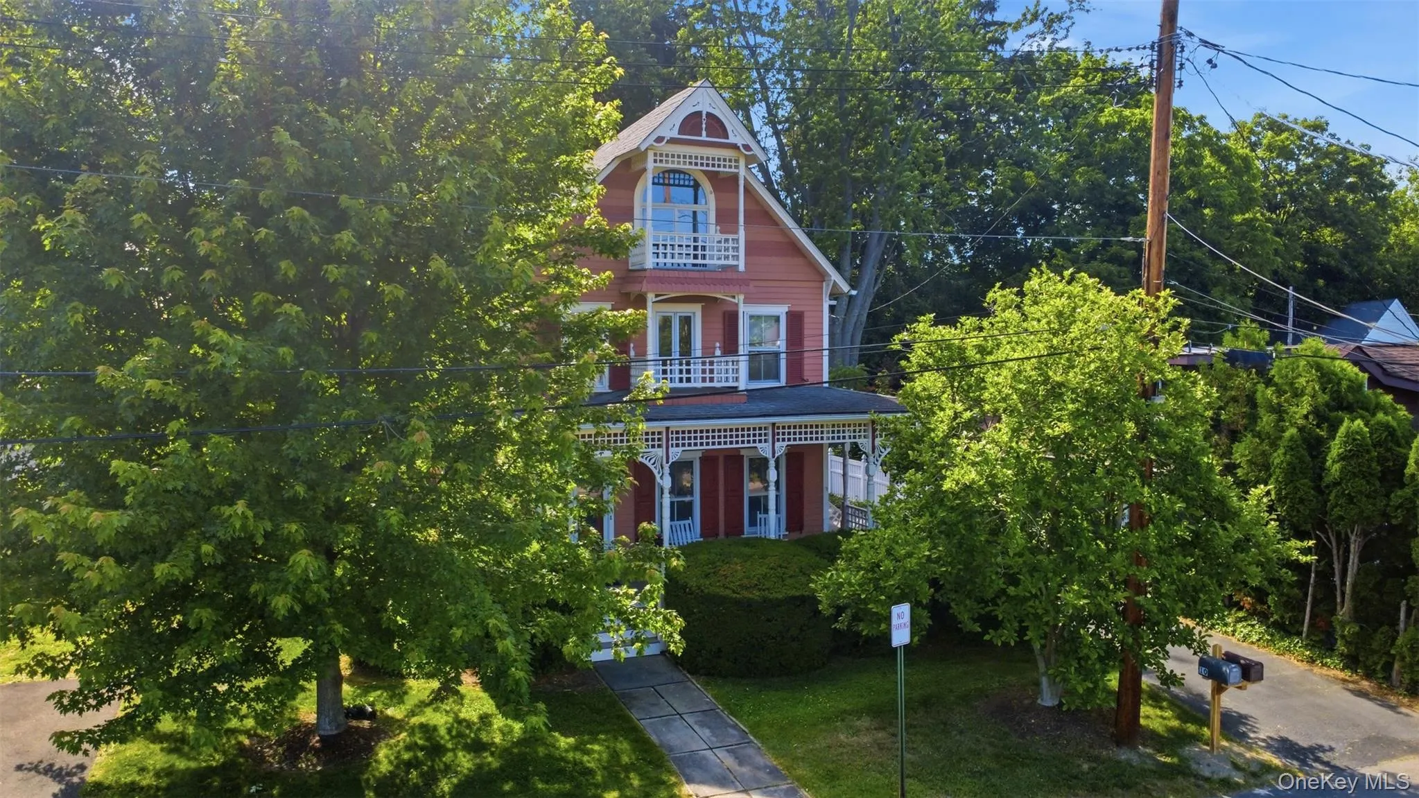 10 West Street, Marlboro, NY, 4 Bedrooms Bedrooms, 9 Rooms Rooms,4 BathroomsBathrooms,Residential,For Rent,West,0,1012445 10 West Street, Marlboro, NY, 4 Bedrooms Bedrooms, 9 Rooms Rooms,4 BathroomsBathrooms,Residential,For Rent,West,0,1012445