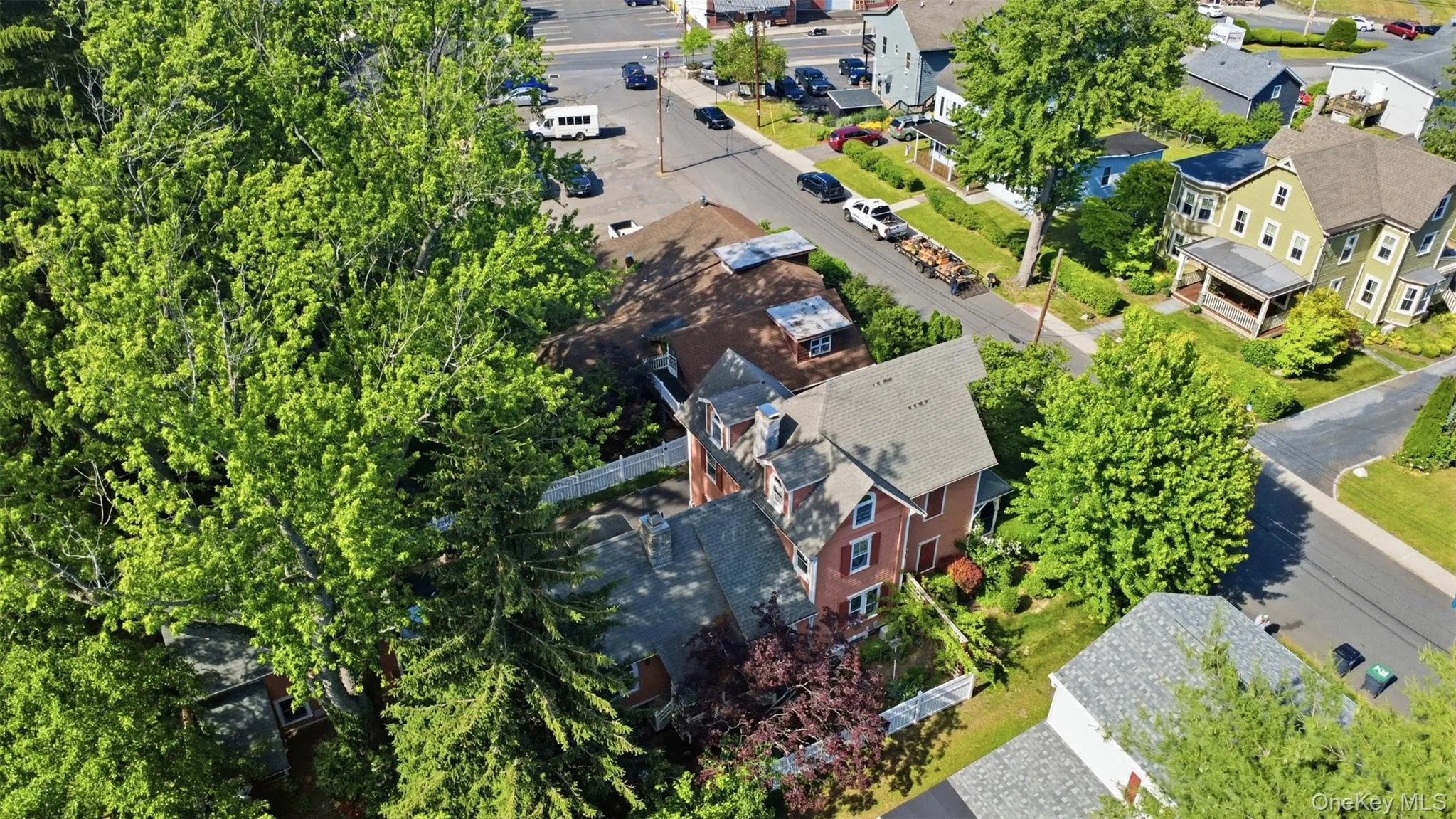 10 West Street, Marlboro, NY, 4 Bedrooms Bedrooms, 9 Rooms Rooms,4 BathroomsBathrooms,Residential,For Rent,West,0,1012445 10 West Street, Marlboro, NY, 4 Bedrooms Bedrooms, 9 Rooms Rooms,4 BathroomsBathrooms,Residential,For Rent,West,0,1012445