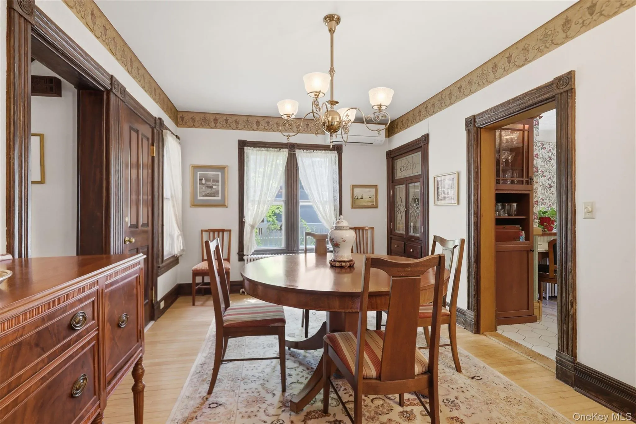10 West Street, Marlboro, NY, 4 Bedrooms Bedrooms, 9 Rooms Rooms,4 BathroomsBathrooms,Residential,For Rent,West,0,1012445 10 West Street, Marlboro, NY, 4 Bedrooms Bedrooms, 9 Rooms Rooms,4 BathroomsBathrooms,Residential,For Rent,West,0,1012445