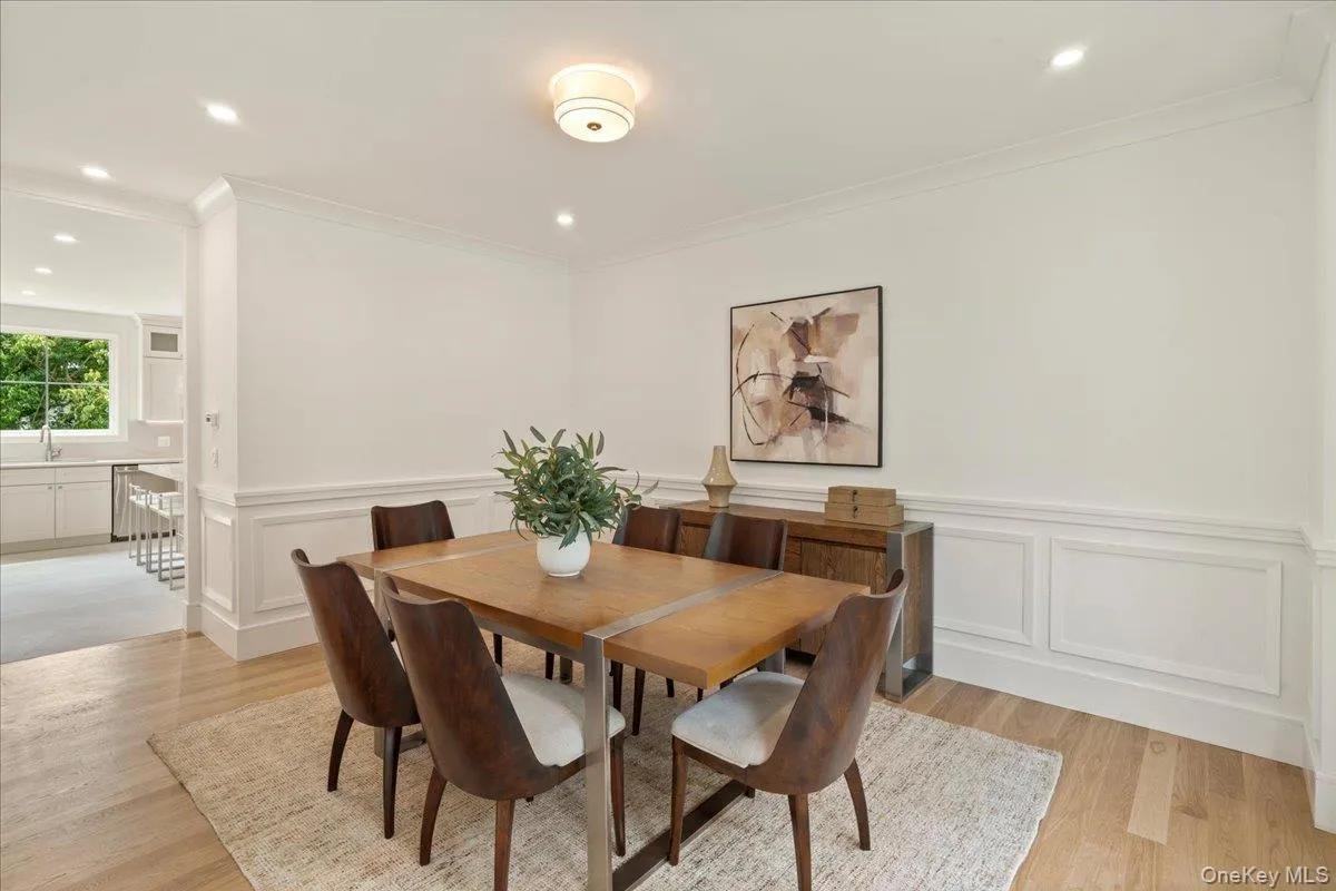 96 Shadyside Avenue, North Hempstead, NY, 5 Bedrooms Bedrooms, 12 Rooms Rooms,5 BathroomsBathrooms,Residential,For Rent,Shadyside,0,1012446 96 Shadyside Avenue, North Hempstead, NY, 5 Bedrooms Bedrooms, 12 Rooms Rooms,5 BathroomsBathrooms,Residential,For Rent,Shadyside,0,1012446