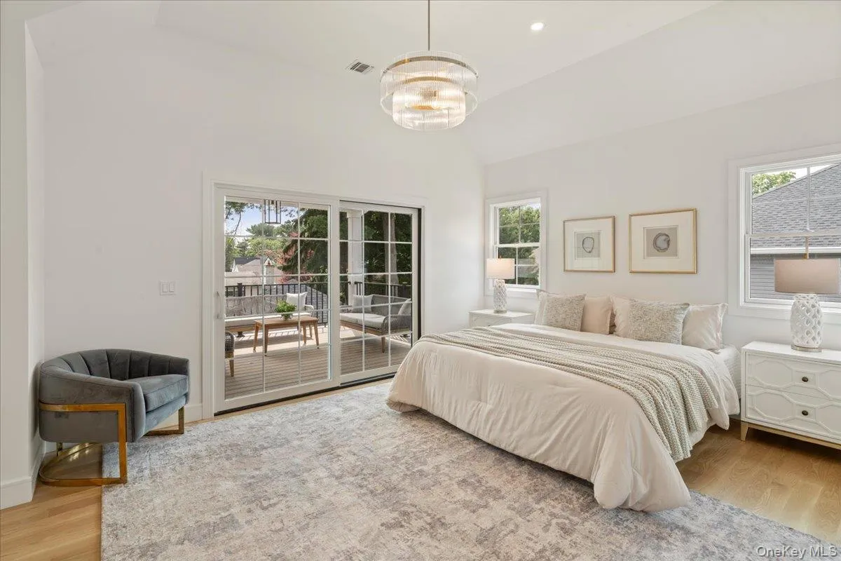 96 Shadyside Avenue, North Hempstead, NY, 5 Bedrooms Bedrooms, 12 Rooms Rooms,5 BathroomsBathrooms,Residential,For Rent,Shadyside,0,1012446 96 Shadyside Avenue, North Hempstead, NY, 5 Bedrooms Bedrooms, 12 Rooms Rooms,5 BathroomsBathrooms,Residential,For Rent,Shadyside,0,1012446