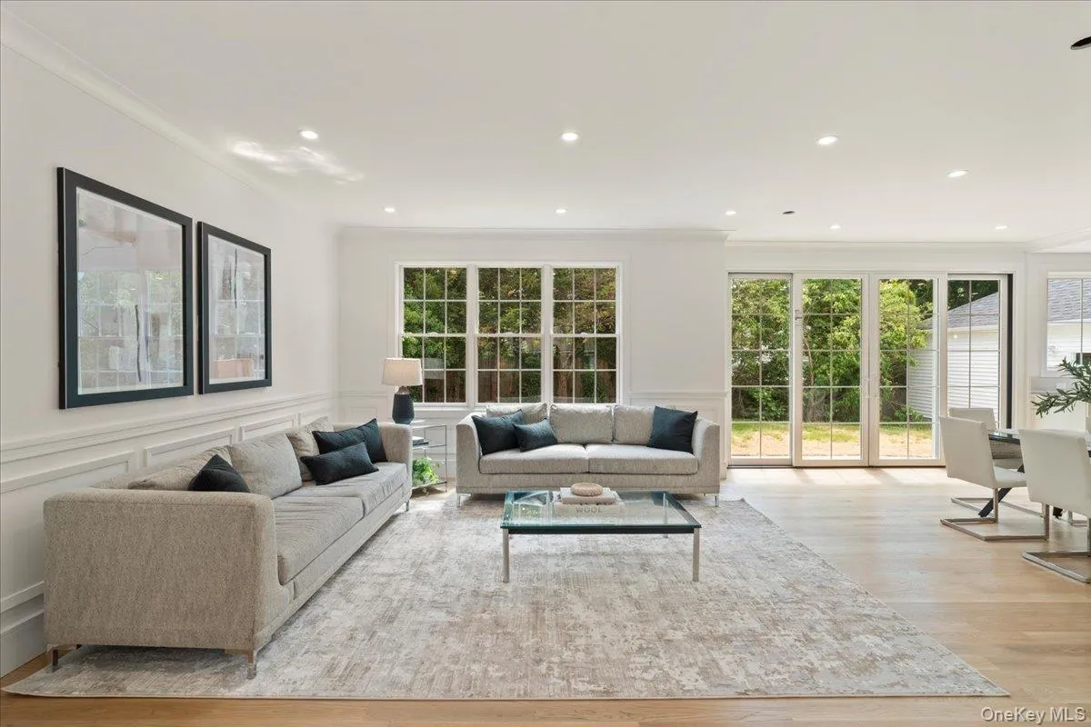 96 Shadyside Avenue, North Hempstead, NY, 5 Bedrooms Bedrooms, 12 Rooms Rooms,5 BathroomsBathrooms,Residential,For Rent,Shadyside,0,1012446 96 Shadyside Avenue, North Hempstead, NY, 5 Bedrooms Bedrooms, 12 Rooms Rooms,5 BathroomsBathrooms,Residential,For Rent,Shadyside,0,1012446