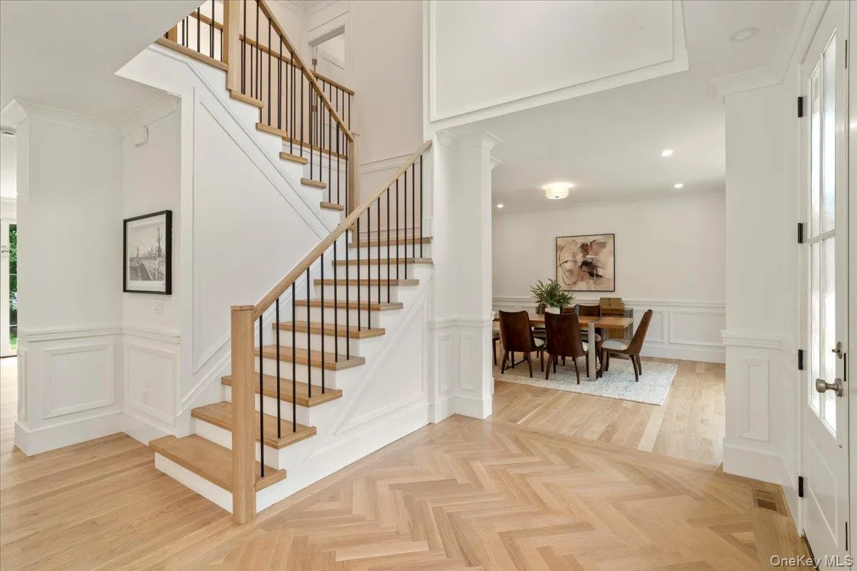 96 Shadyside Avenue, North Hempstead, NY, 5 Bedrooms Bedrooms, 12 Rooms Rooms,5 BathroomsBathrooms,Residential,For Rent,Shadyside,0,1012446 96 Shadyside Avenue, North Hempstead, NY, 5 Bedrooms Bedrooms, 12 Rooms Rooms,5 BathroomsBathrooms,Residential,For Rent,Shadyside,0,1012446