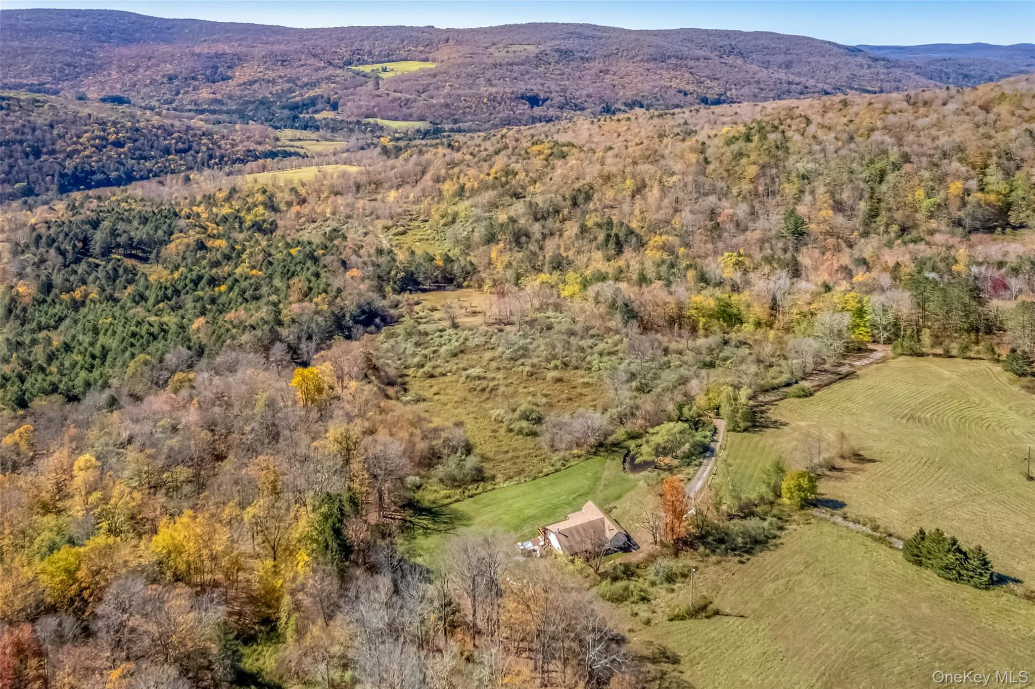822 Burton Hill Road, Middletown, NY, 3 Bedrooms Bedrooms, 6 Rooms Rooms,3 BathroomsBathrooms,Residential,For Rent,Burton Hill,0,1012448 822 Burton Hill Road, Middletown, NY, 3 Bedrooms Bedrooms, 6 Rooms Rooms,3 BathroomsBathrooms,Residential,For Rent,Burton Hill,0,1012448
