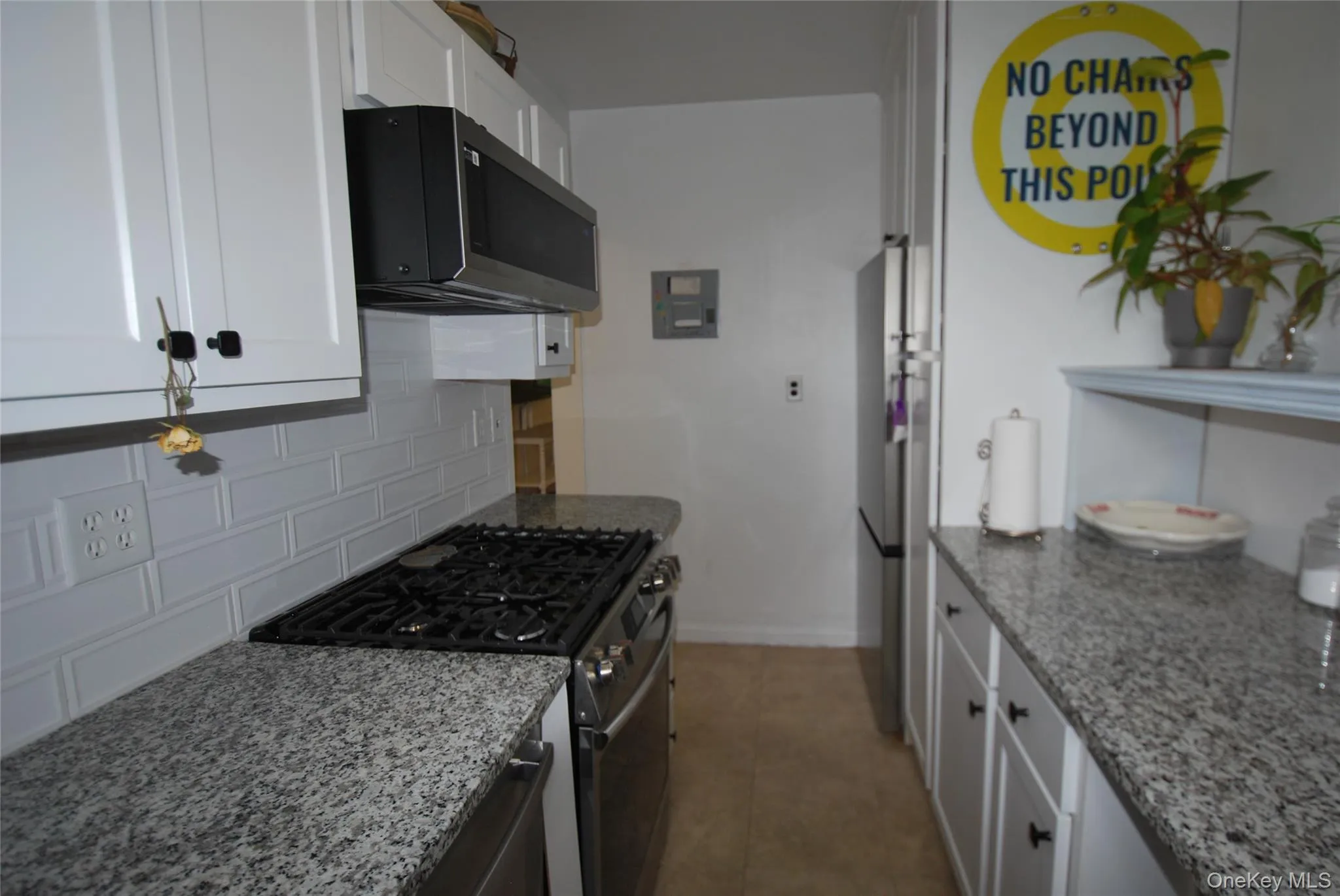 4 Stokes Road, Yonkers, NY, 2 Rooms Rooms,1 BathroomBathrooms,Residential,For Rent,Stokes,0,KEY1012449 4 Stokes Road, Yonkers, NY, 2 Rooms Rooms,1 BathroomBathrooms,Residential,For Rent,Stokes,0,KEY1012449