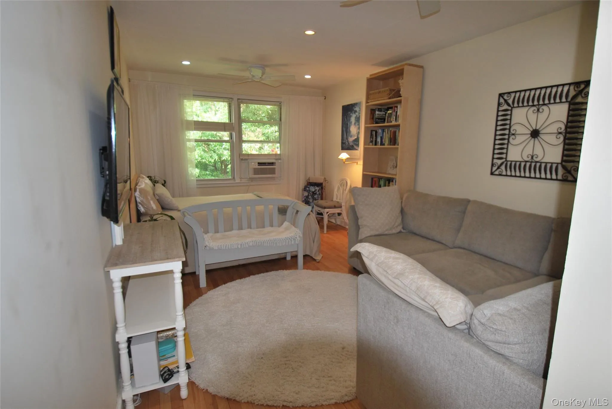 4 Stokes Road, Yonkers, NY, 2 Rooms Rooms,1 BathroomBathrooms,Residential,For Rent,Stokes,0,KEY1012449 4 Stokes Road, Yonkers, NY, 2 Rooms Rooms,1 BathroomBathrooms,Residential,For Rent,Stokes,0,KEY1012449