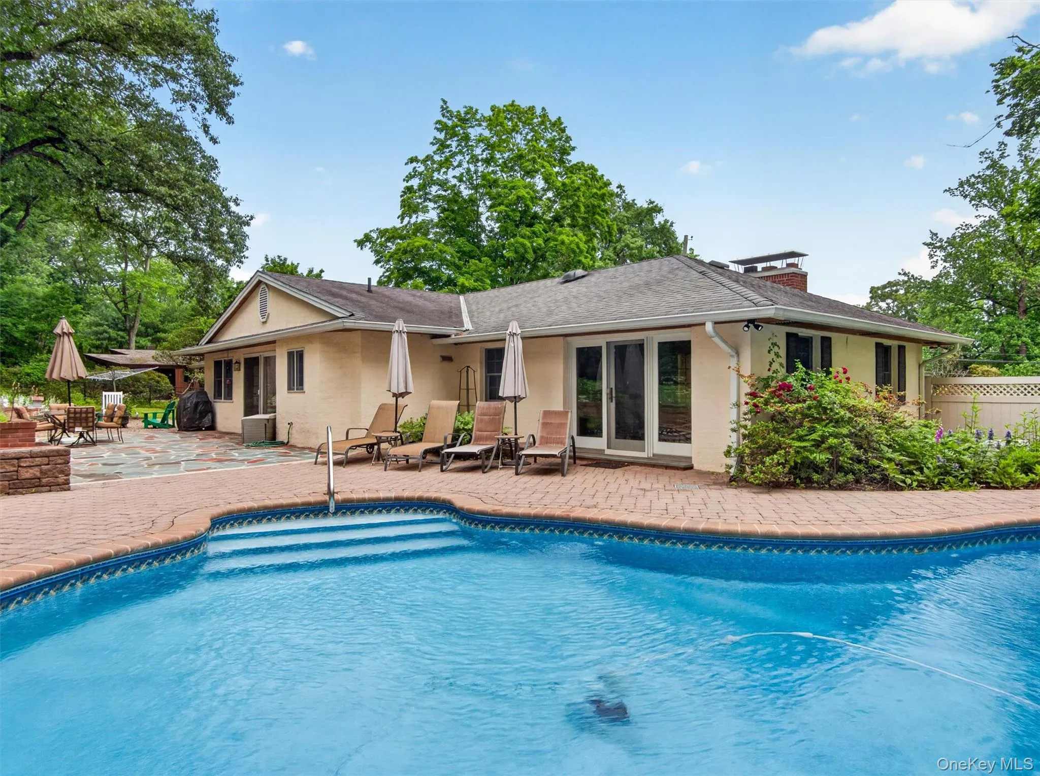 32 Turner Road, Orangetown, NY, 3 Bedrooms Bedrooms, 11 Rooms Rooms,2 BathroomsBathrooms,Residential,For Rent,Turner,0,1012450 32 Turner Road, Orangetown, NY, 3 Bedrooms Bedrooms, 11 Rooms Rooms,2 BathroomsBathrooms,Residential,For Rent,Turner,0,1012450