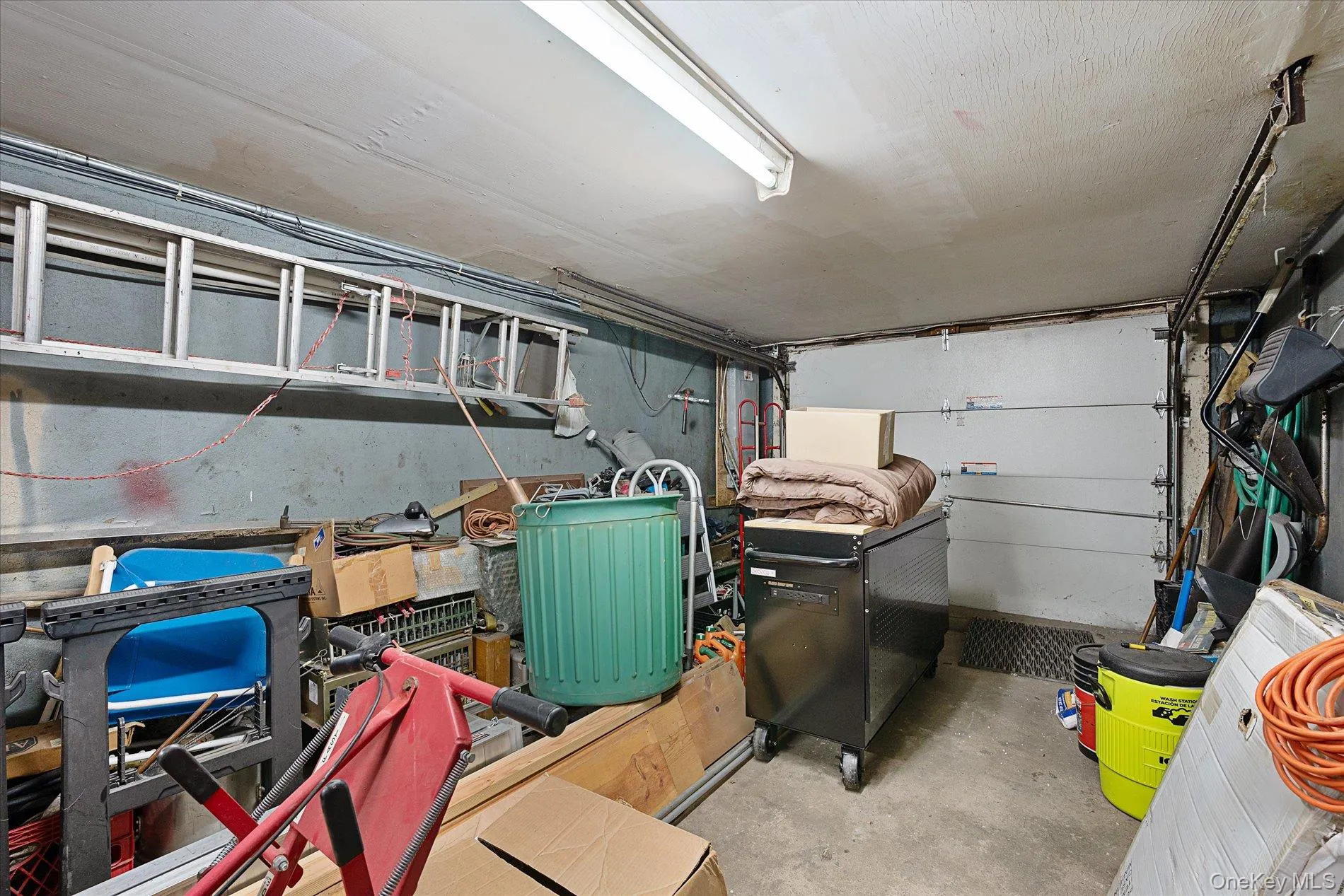 145 Arthur Avenue, Hempstead, NY, 3 Bedrooms Bedrooms, 8 Rooms Rooms,1 BathroomBathrooms,Residential,For Rent,Arthur,0,1012451 145 Arthur Avenue, Hempstead, NY, 3 Bedrooms Bedrooms, 8 Rooms Rooms,1 BathroomBathrooms,Residential,For Rent,Arthur,0,1012451
