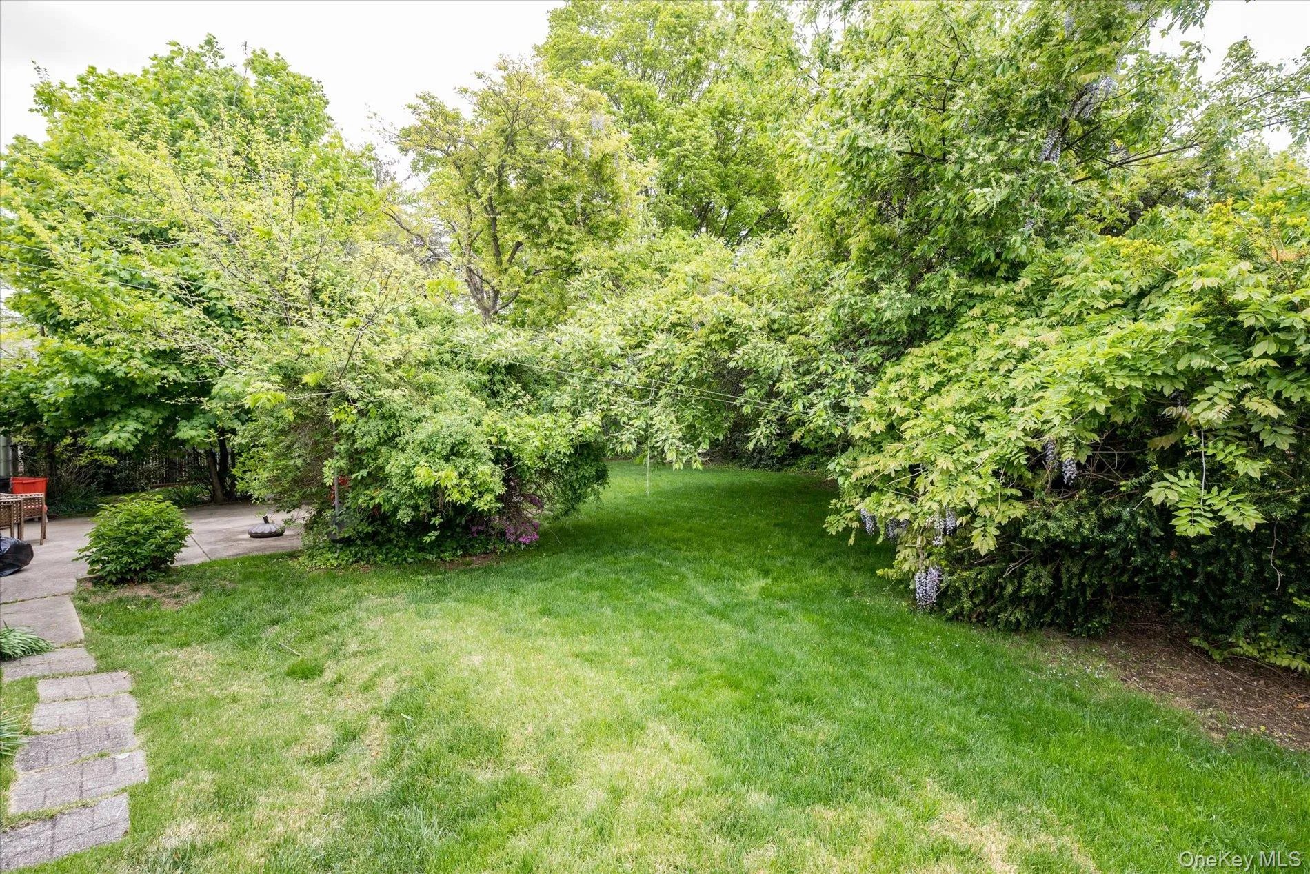 145 Arthur Avenue, Hempstead, NY, 3 Bedrooms Bedrooms, 8 Rooms Rooms,1 BathroomBathrooms,Residential,For Rent,Arthur,0,1012451 145 Arthur Avenue, Hempstead, NY, 3 Bedrooms Bedrooms, 8 Rooms Rooms,1 BathroomBathrooms,Residential,For Rent,Arthur,0,1012451