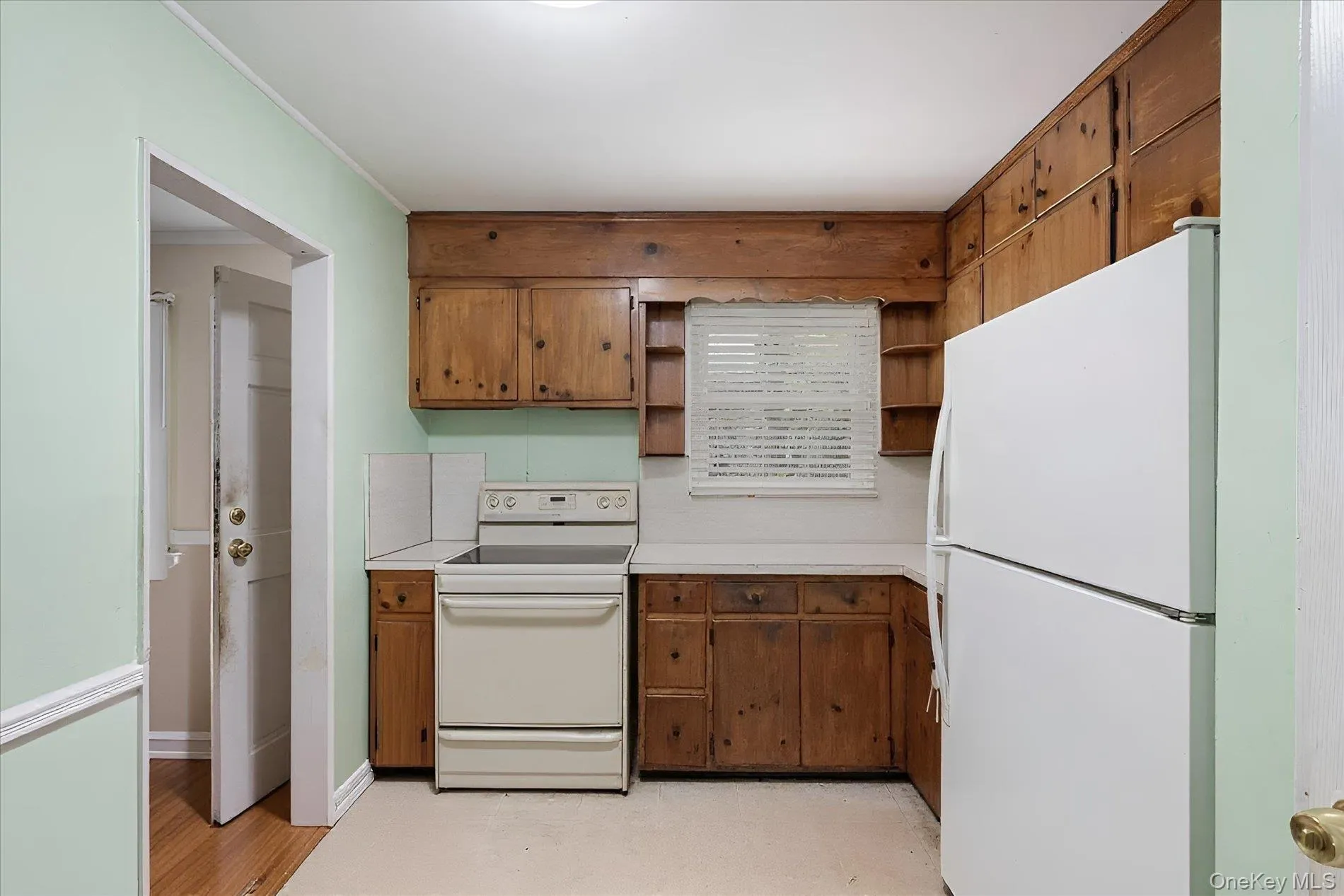 145 Arthur Avenue, Hempstead, NY, 3 Bedrooms Bedrooms, 8 Rooms Rooms,1 BathroomBathrooms,Residential,For Rent,Arthur,0,1012451 145 Arthur Avenue, Hempstead, NY, 3 Bedrooms Bedrooms, 8 Rooms Rooms,1 BathroomBathrooms,Residential,For Rent,Arthur,0,1012451