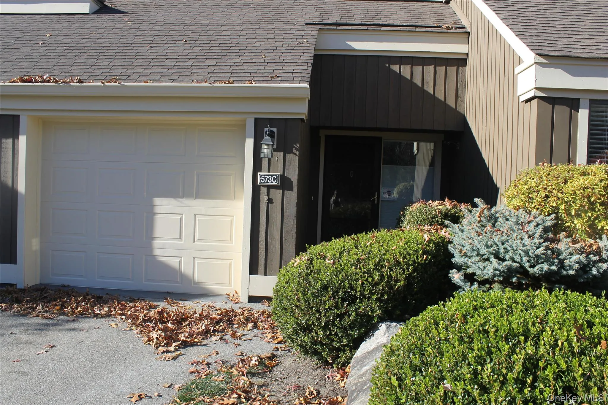 619 Heritage Hills, Somers, NY, 2 Bedrooms Bedrooms, 5 Rooms Rooms,2 BathroomsBathrooms,Residential Lease,For Rent,Heritage,0,1012452 619 Heritage Hills, Somers, NY, 2 Bedrooms Bedrooms, 5 Rooms Rooms,2 BathroomsBathrooms,Residential Lease,For Rent,Heritage,0,1012452