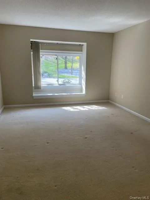 619 Heritage Hills, Somers, NY, 2 Bedrooms Bedrooms, 5 Rooms Rooms,2 BathroomsBathrooms,Residential Lease,For Rent,Heritage,0,1012452 619 Heritage Hills, Somers, NY, 2 Bedrooms Bedrooms, 5 Rooms Rooms,2 BathroomsBathrooms,Residential Lease,For Rent,Heritage,0,1012452