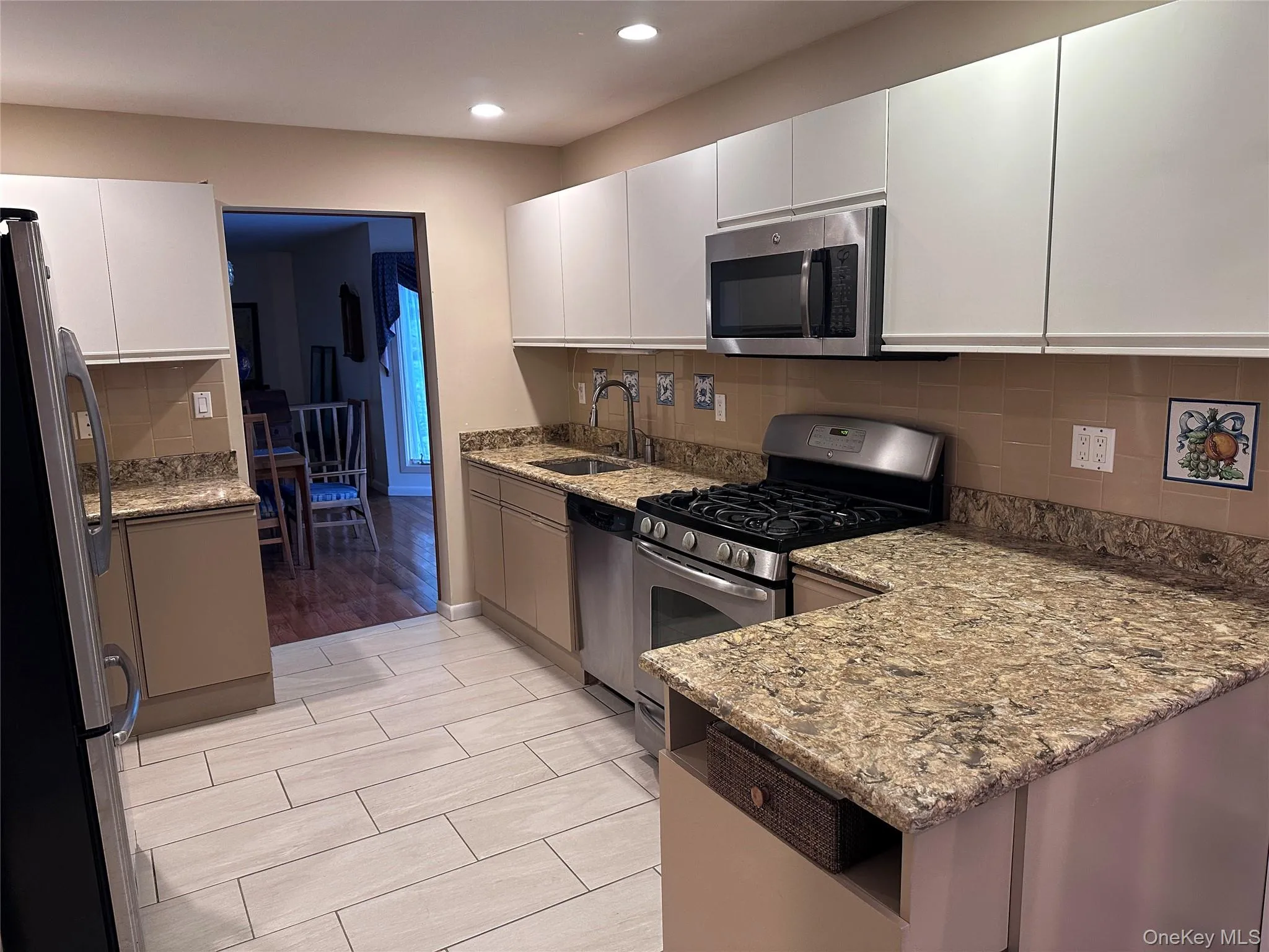 70 Spring Pond Drive, Ossining, NY, 2 Bedrooms Bedrooms, 5 Rooms Rooms,2 BathroomsBathrooms,Residential,For Rent,Spring Pond,0,1012453 70 Spring Pond Drive, Ossining, NY, 2 Bedrooms Bedrooms, 5 Rooms Rooms,2 BathroomsBathrooms,Residential,For Rent,Spring Pond,0,1012453