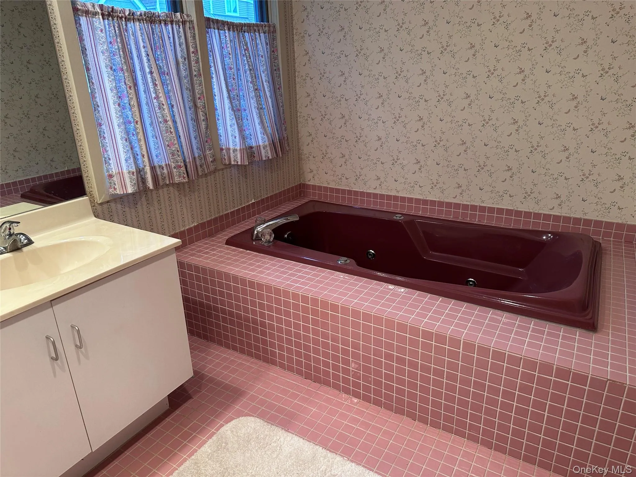 70 Spring Pond Drive, Ossining, NY, 2 Bedrooms Bedrooms, 5 Rooms Rooms,2 BathroomsBathrooms,Residential,For Rent,Spring Pond,0,1012453 70 Spring Pond Drive, Ossining, NY, 2 Bedrooms Bedrooms, 5 Rooms Rooms,2 BathroomsBathrooms,Residential,For Rent,Spring Pond,0,1012453