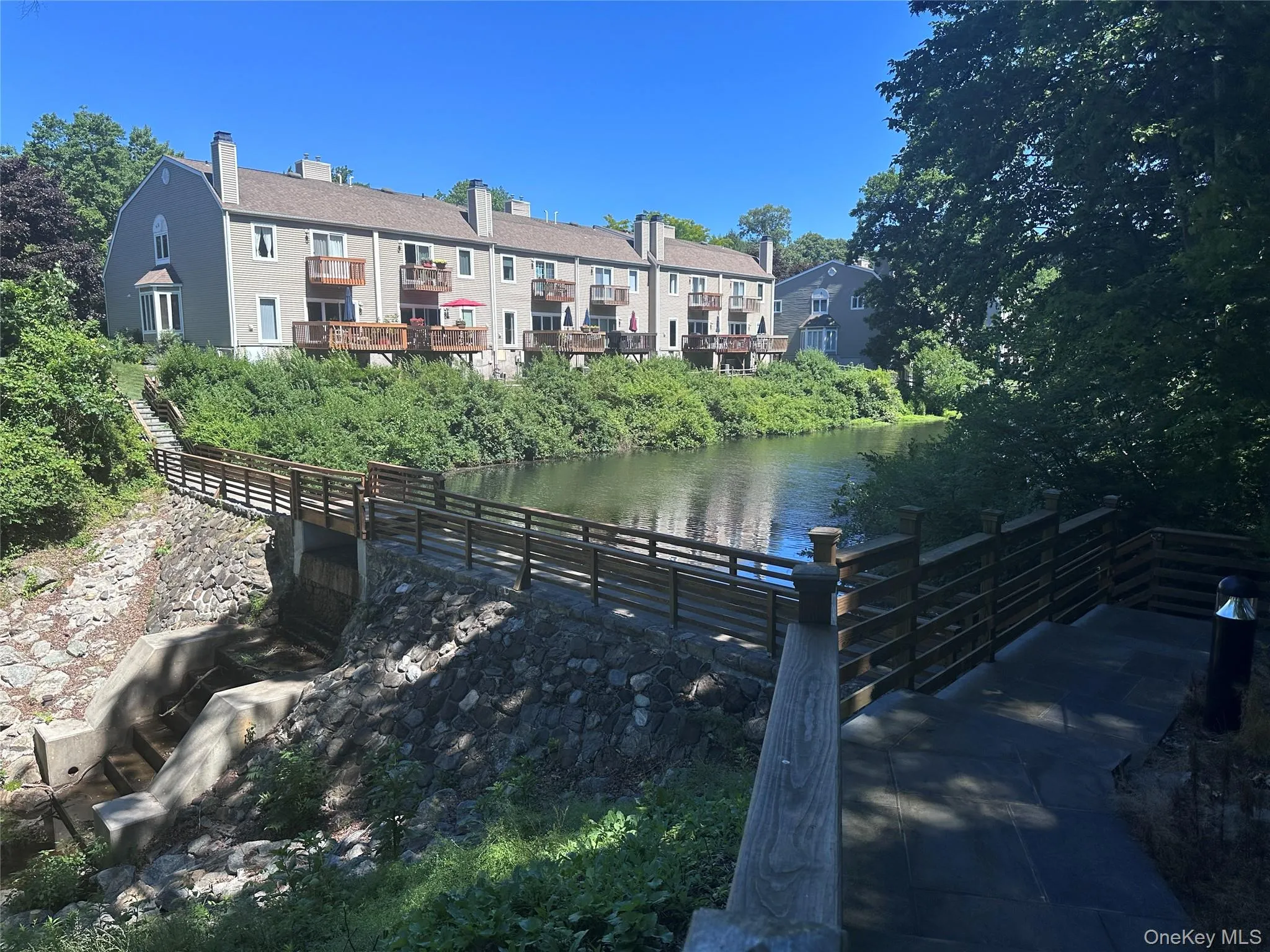 70 Spring Pond Drive, Ossining, NY, 2 Bedrooms Bedrooms, 5 Rooms Rooms,2 BathroomsBathrooms,Residential,For Rent,Spring Pond,0,1012453 70 Spring Pond Drive, Ossining, NY, 2 Bedrooms Bedrooms, 5 Rooms Rooms,2 BathroomsBathrooms,Residential,For Rent,Spring Pond,0,1012453
