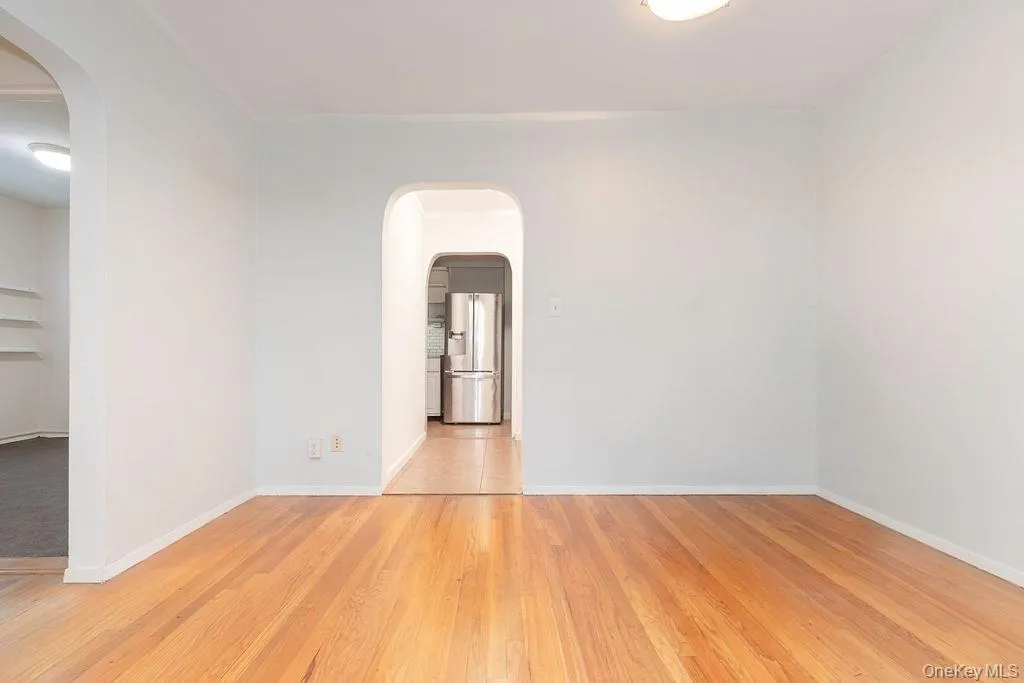 765 Bronx River Rd, Yonkers, NY, 2 Bedrooms Bedrooms, 5 Rooms Rooms,1 BathroomBathrooms,Residential,For Rent,Bronx River Rd,0,KEY1012457 765 Bronx River Rd, Yonkers, NY, 2 Bedrooms Bedrooms, 5 Rooms Rooms,1 BathroomBathrooms,Residential,For Rent,Bronx River Rd,0,KEY1012457