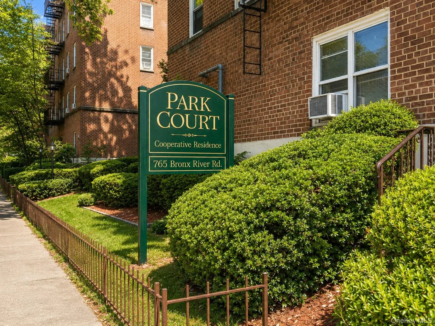 765 Bronx River Rd, Yonkers, NY, 2 Bedrooms Bedrooms, 5 Rooms Rooms,1 BathroomBathrooms,Residential,For Rent,Bronx River Rd,0,KEY1012457 765 Bronx River Rd, Yonkers, NY, 2 Bedrooms Bedrooms, 5 Rooms Rooms,1 BathroomBathrooms,Residential,For Rent,Bronx River Rd,0,KEY1012457