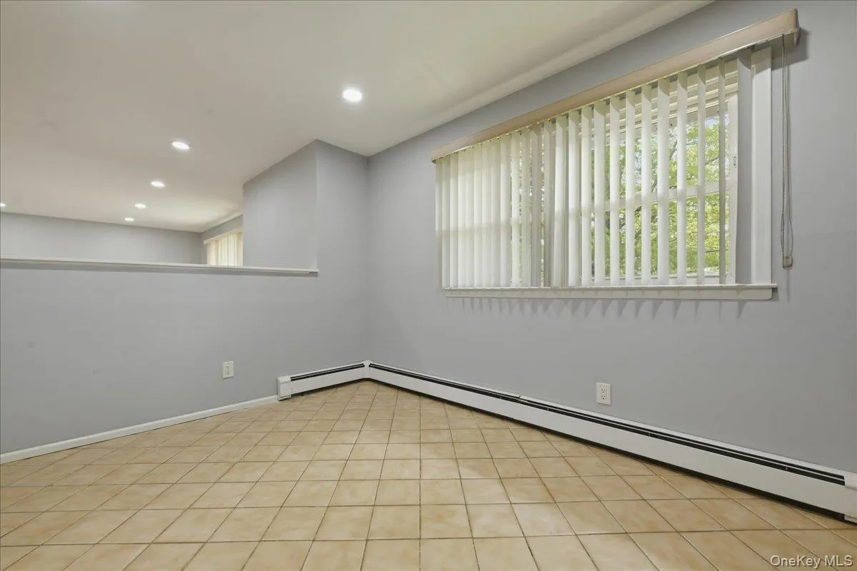 448 Lenox Road, Huntington, NY, 4 Bedrooms Bedrooms, 10 Rooms Rooms,2 BathroomsBathrooms,Residential,For Rent,Lenox,0,1012460 448 Lenox Road, Huntington, NY, 4 Bedrooms Bedrooms, 10 Rooms Rooms,2 BathroomsBathrooms,Residential,For Rent,Lenox,0,1012460
