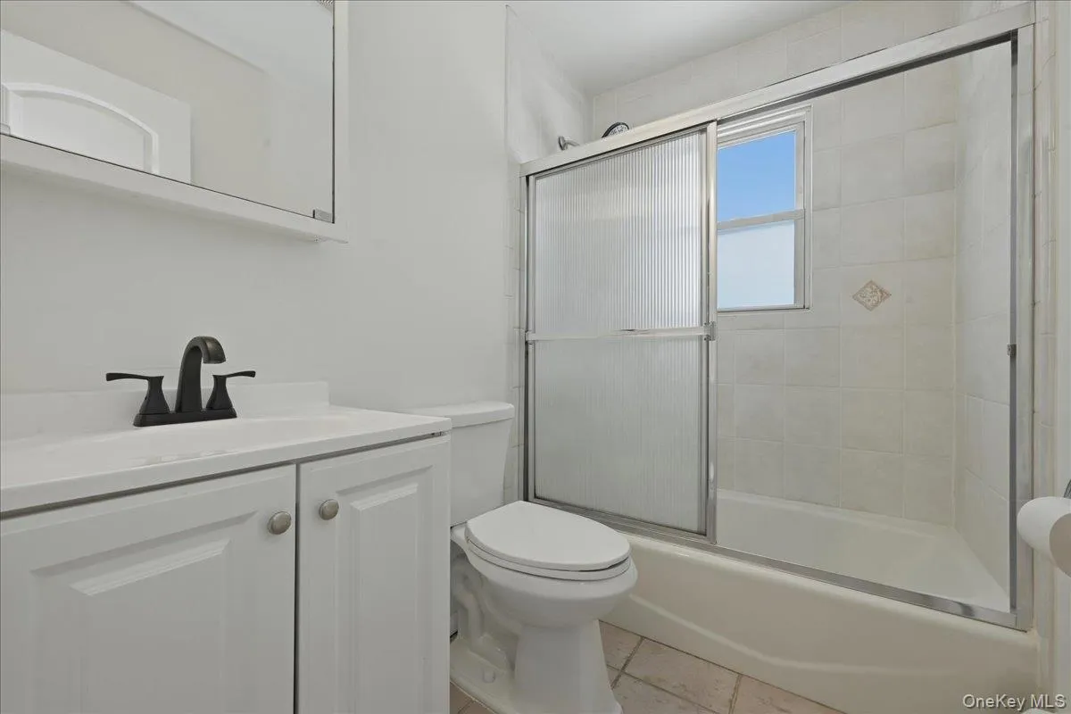 448 Lenox Road, Huntington, NY, 4 Bedrooms Bedrooms, 10 Rooms Rooms,2 BathroomsBathrooms,Residential,For Rent,Lenox,0,1012460 448 Lenox Road, Huntington, NY, 4 Bedrooms Bedrooms, 10 Rooms Rooms,2 BathroomsBathrooms,Residential,For Rent,Lenox,0,1012460