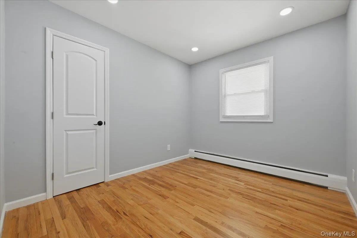 448 Lenox Road, Huntington, NY, 4 Bedrooms Bedrooms, 10 Rooms Rooms,2 BathroomsBathrooms,Residential,For Rent,Lenox,0,1012460 448 Lenox Road, Huntington, NY, 4 Bedrooms Bedrooms, 10 Rooms Rooms,2 BathroomsBathrooms,Residential,For Rent,Lenox,0,1012460